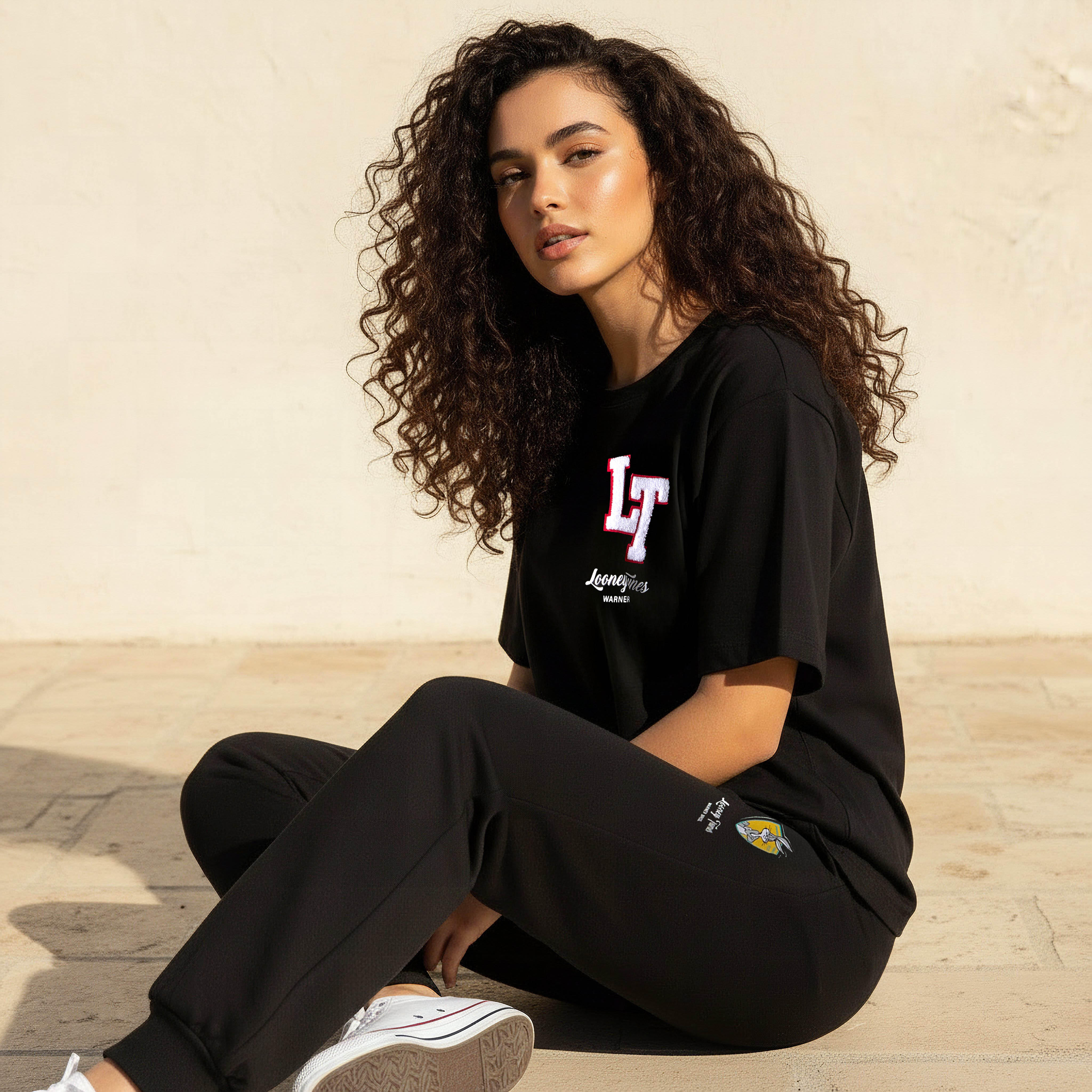 T-shirt with Looney Tunes Print-women-clothing-tshirts-image-5