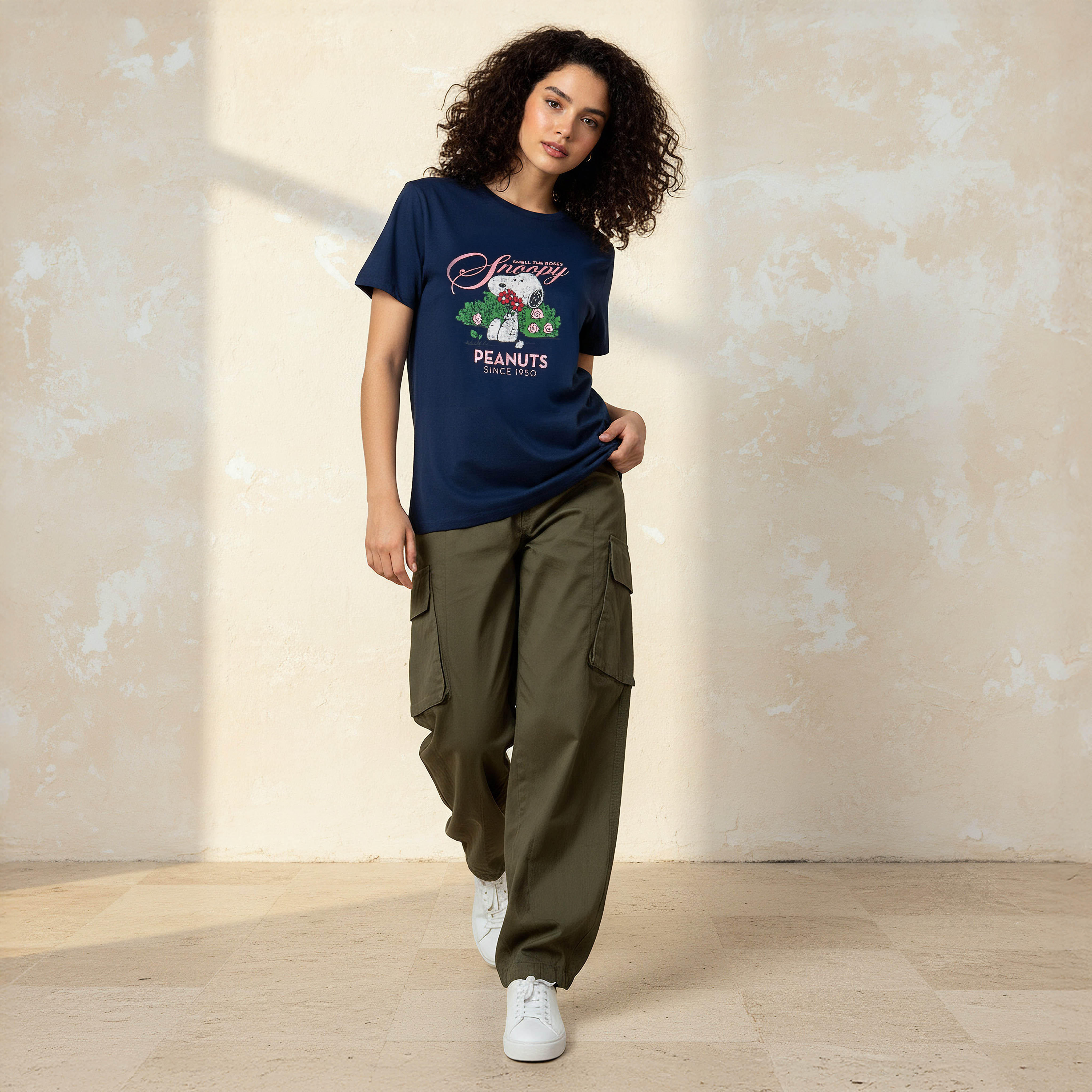 تيشيرت قطن بطبعات سنوبي-women-clothing-tshirts-image-3