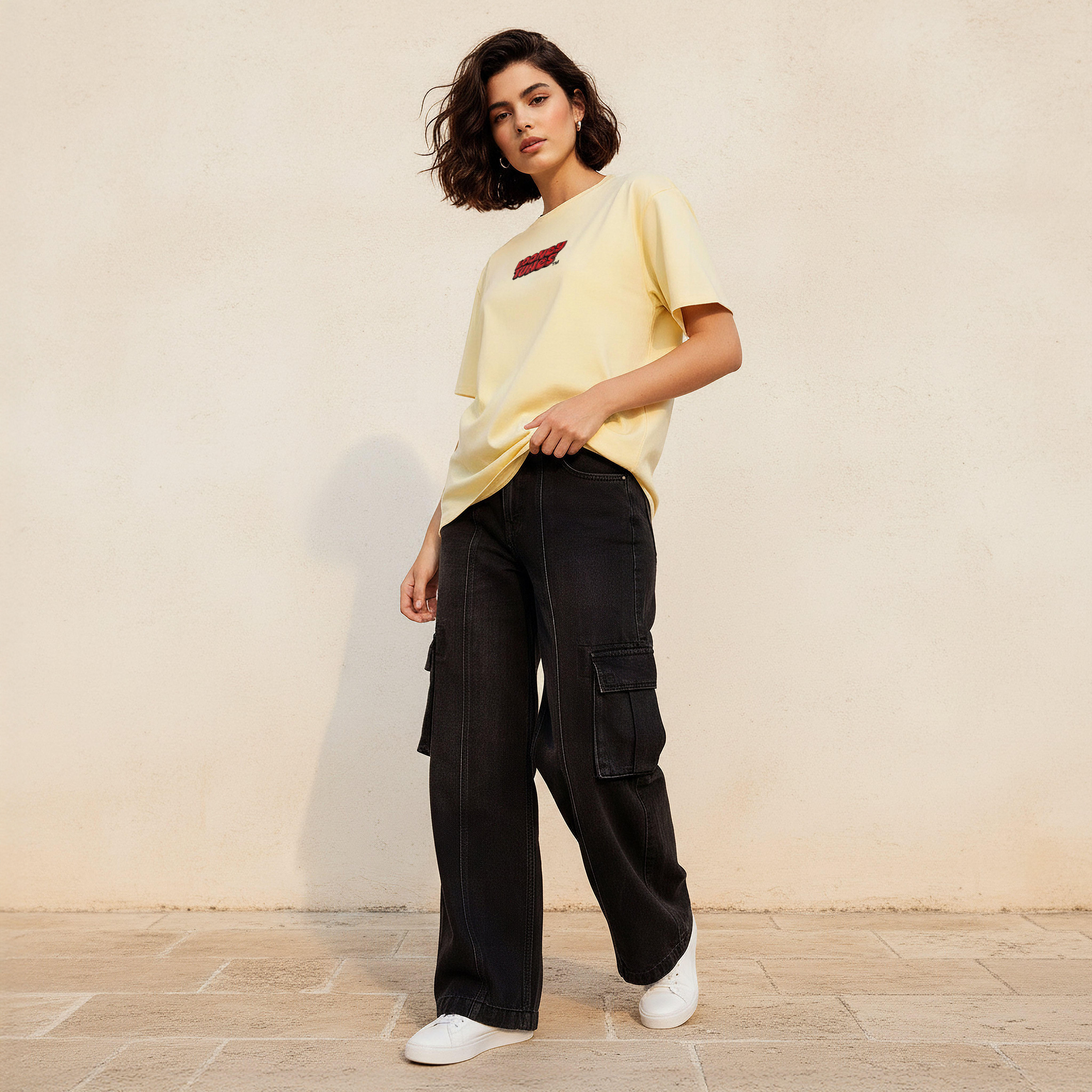 تيشيرت بفضة واسعة وطبعات لوني تونز-women-clothing-tshirts-image-1