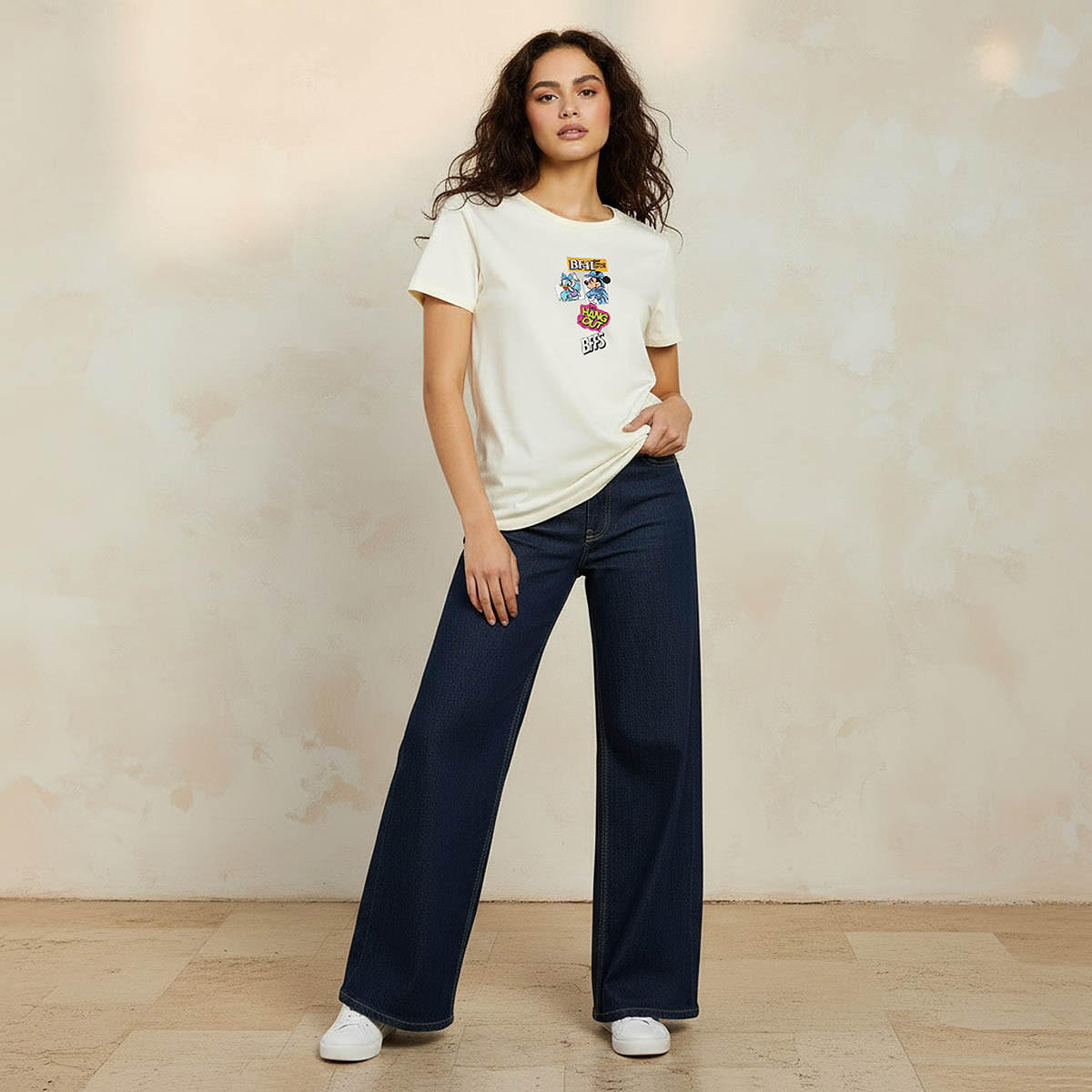 Cotton T-shirt with Minnie Mouse and Daisy Duck Print-women-clothing-tshirts-image-3