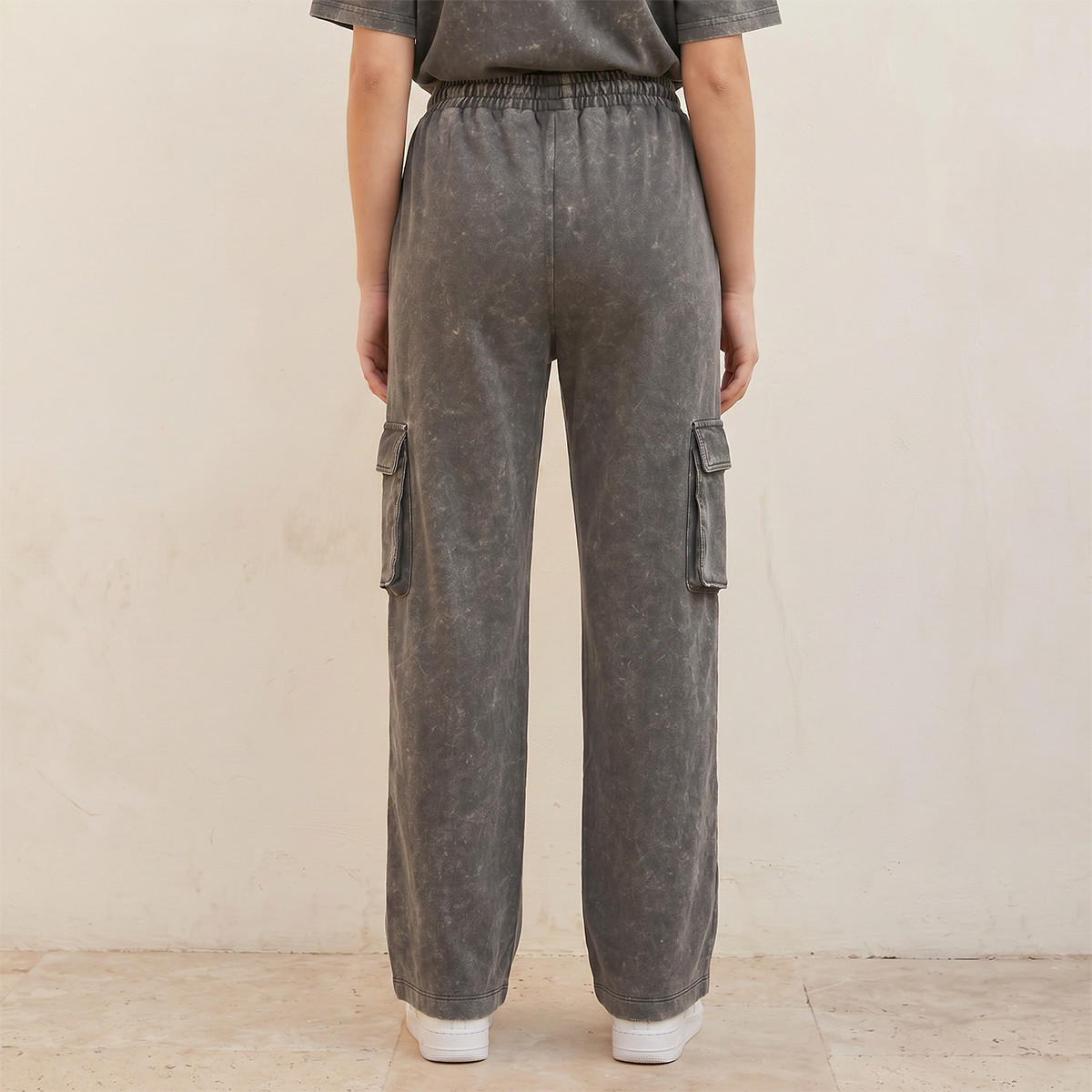 University of Cambridge Regular Fit Cotton Cargo Pants Acid Wash-women-clothing-bottoms-joggers-image-4
