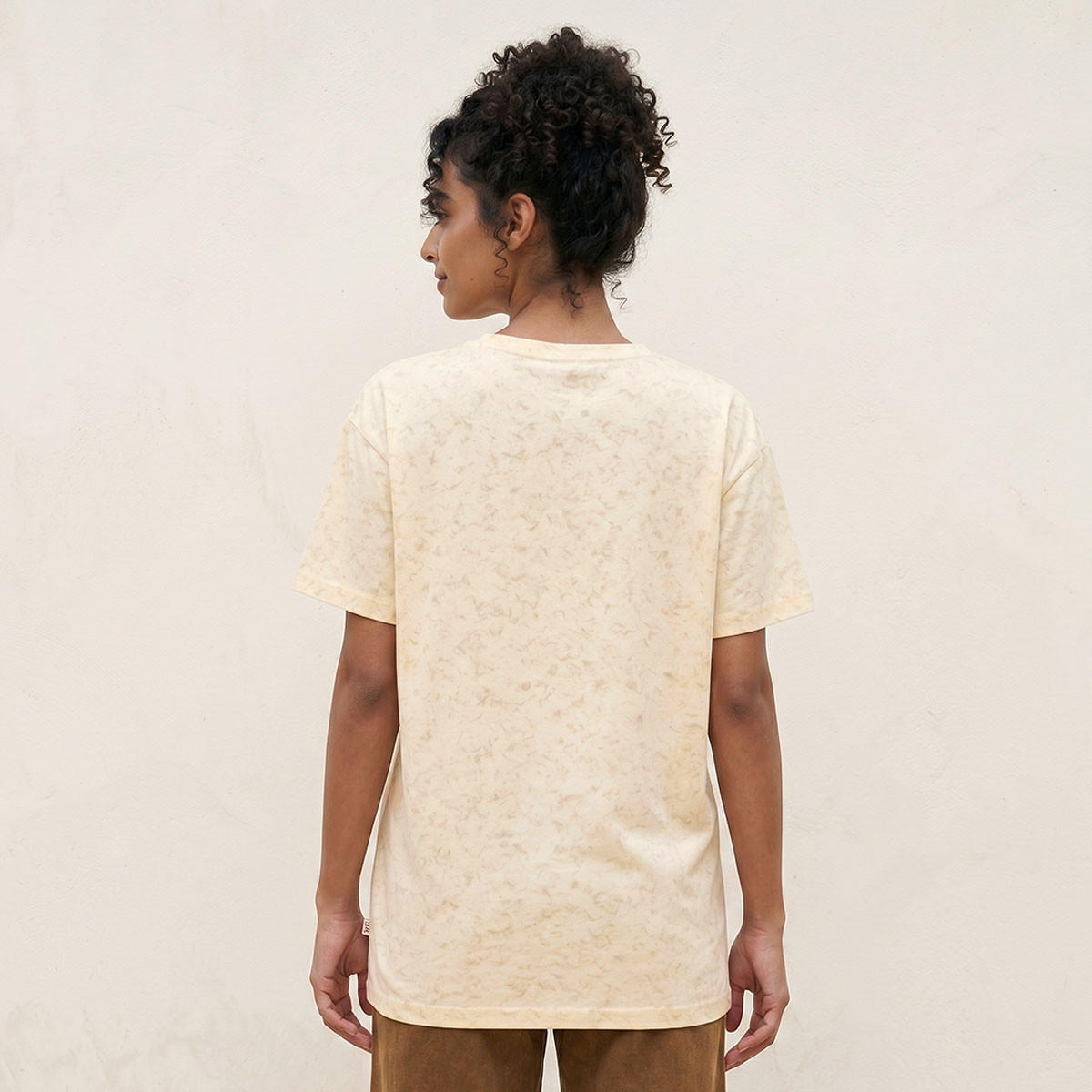 تيشيرت توم أند جيري مقاس كبير بياقة دائرية-women-clothing-tshirts-image-4
