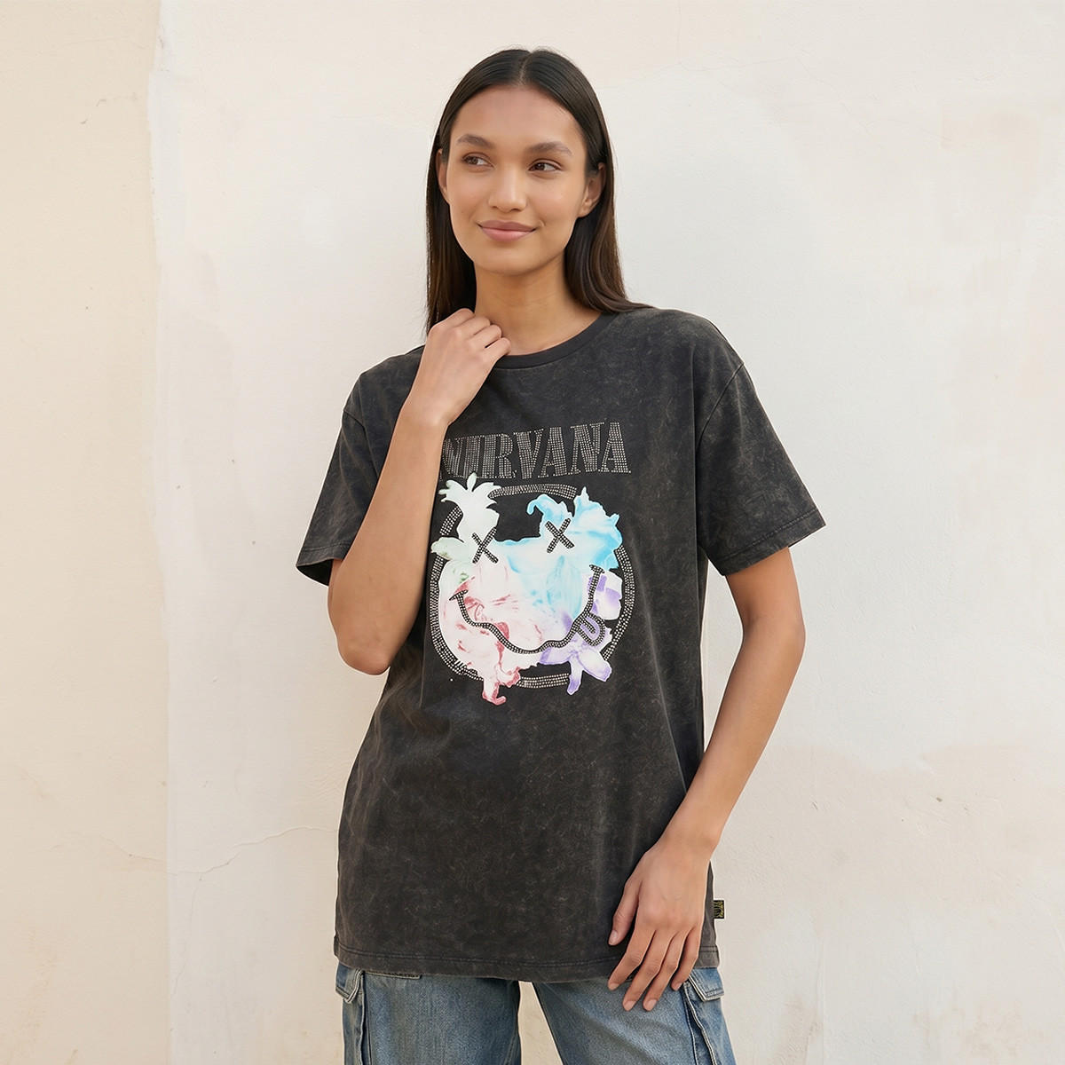 تيشيرت واسع من نيرفانا-women-clothing-tshirts-image-1