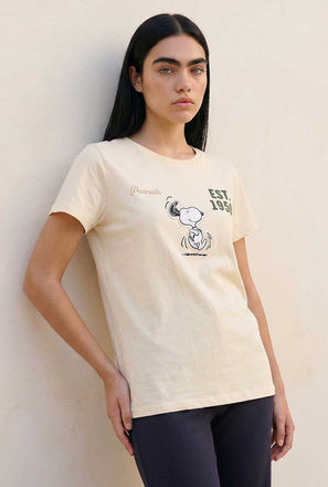 تيشيرت قطن بقصّة عادية وزخارف سنوبي-women-clothing-tshirts-image-1