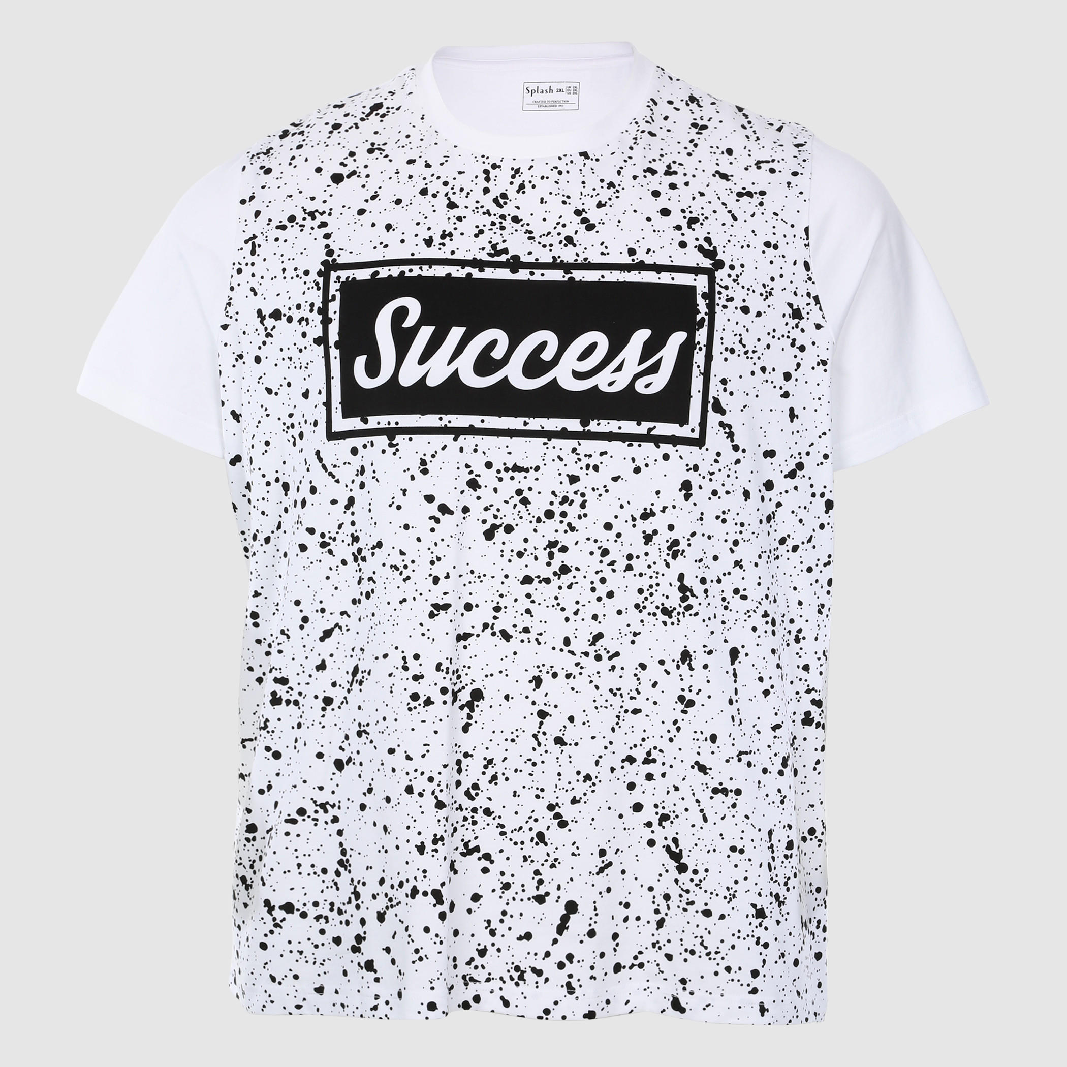 تيشيرت بأكمام قصيرة وياقة ضيّقة وطبعات-men-clothing-tshirtsandpolos-tshirts-image-1