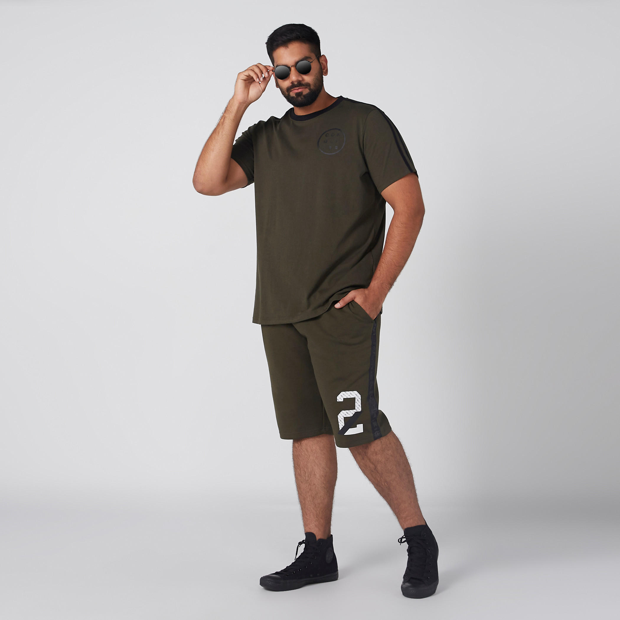 Round Neck T-Shirt with Short Sleeves-men-clothing-tshirtsandpolos-tshirts-image-2
