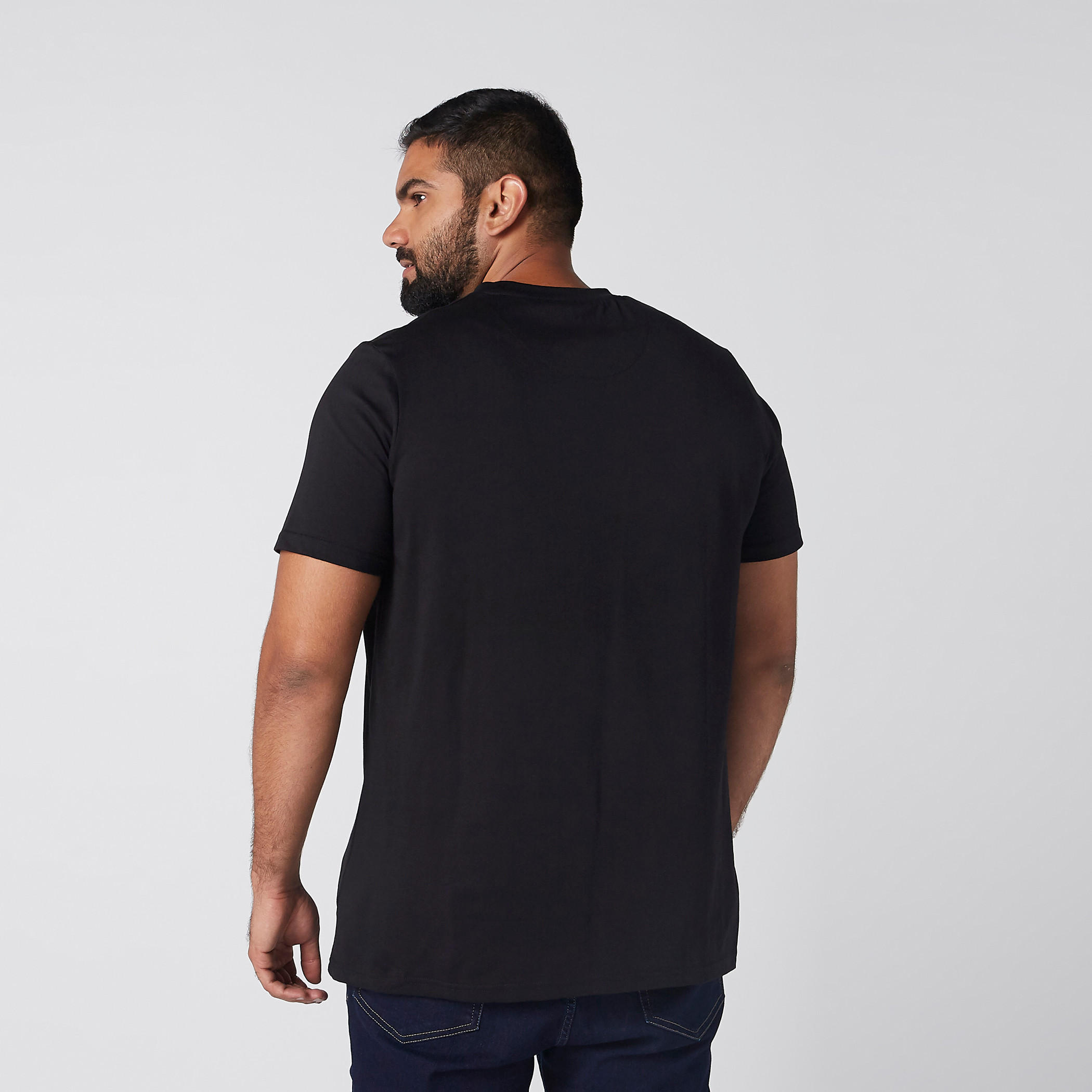 تيشيرت بياقة مستديرة وأكمام قصيرة وطبعات-men-clothing-tshirtsandpolos-tshirts-image-3