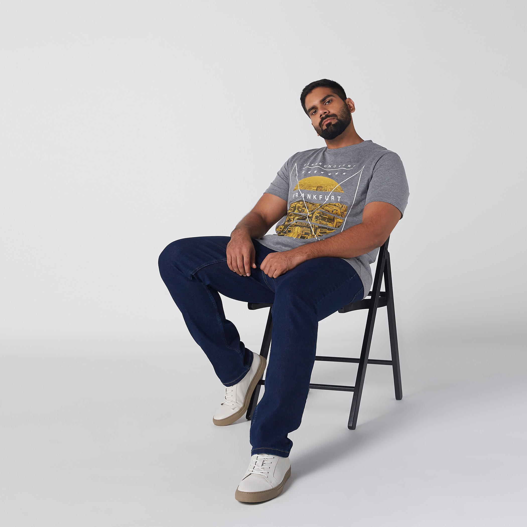 بنطال جينز طويل بزر إغلاق وجيوب-men-clothing-bottoms-jeans-image-2