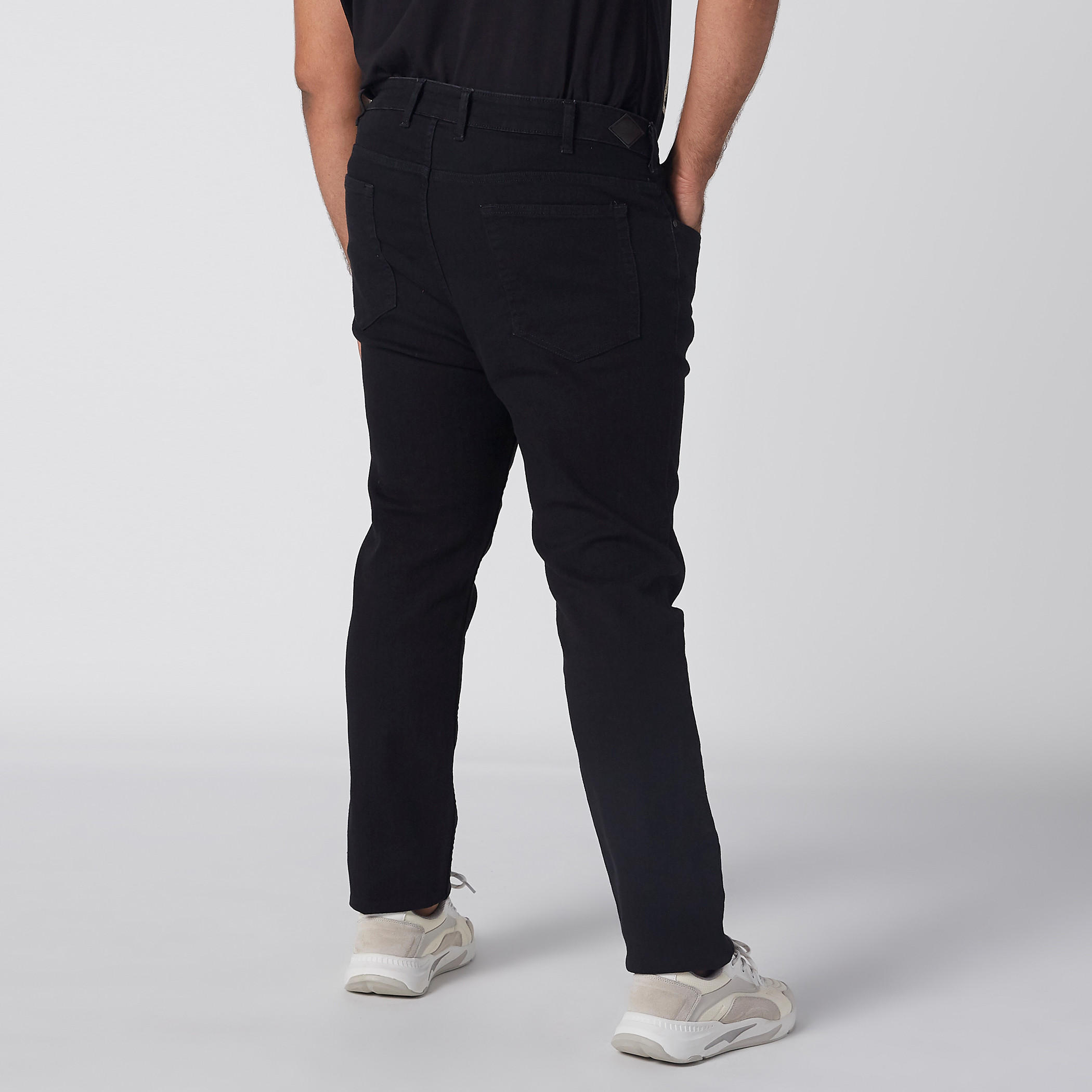 بنطال جينز طويل بزر إغلاق وجيوب-men-clothing-bottoms-jeans-image-4