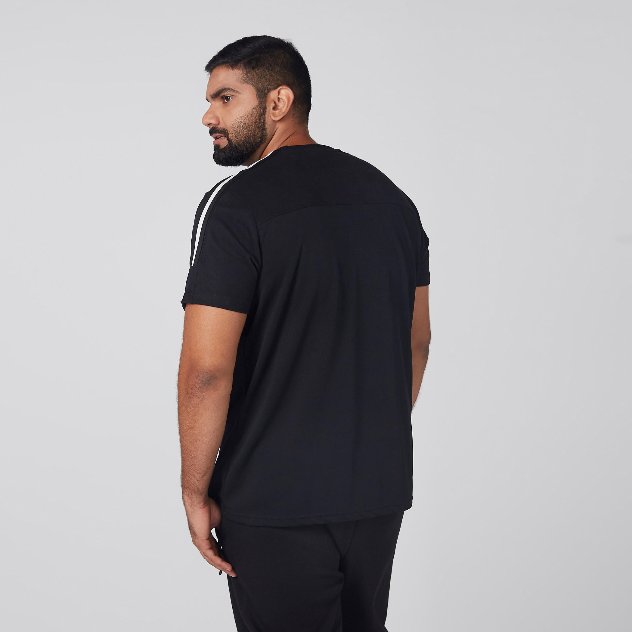 Printed T-Shirt with Crew Neck-men-clothing-tshirtsandpolos-tshirts-image-3