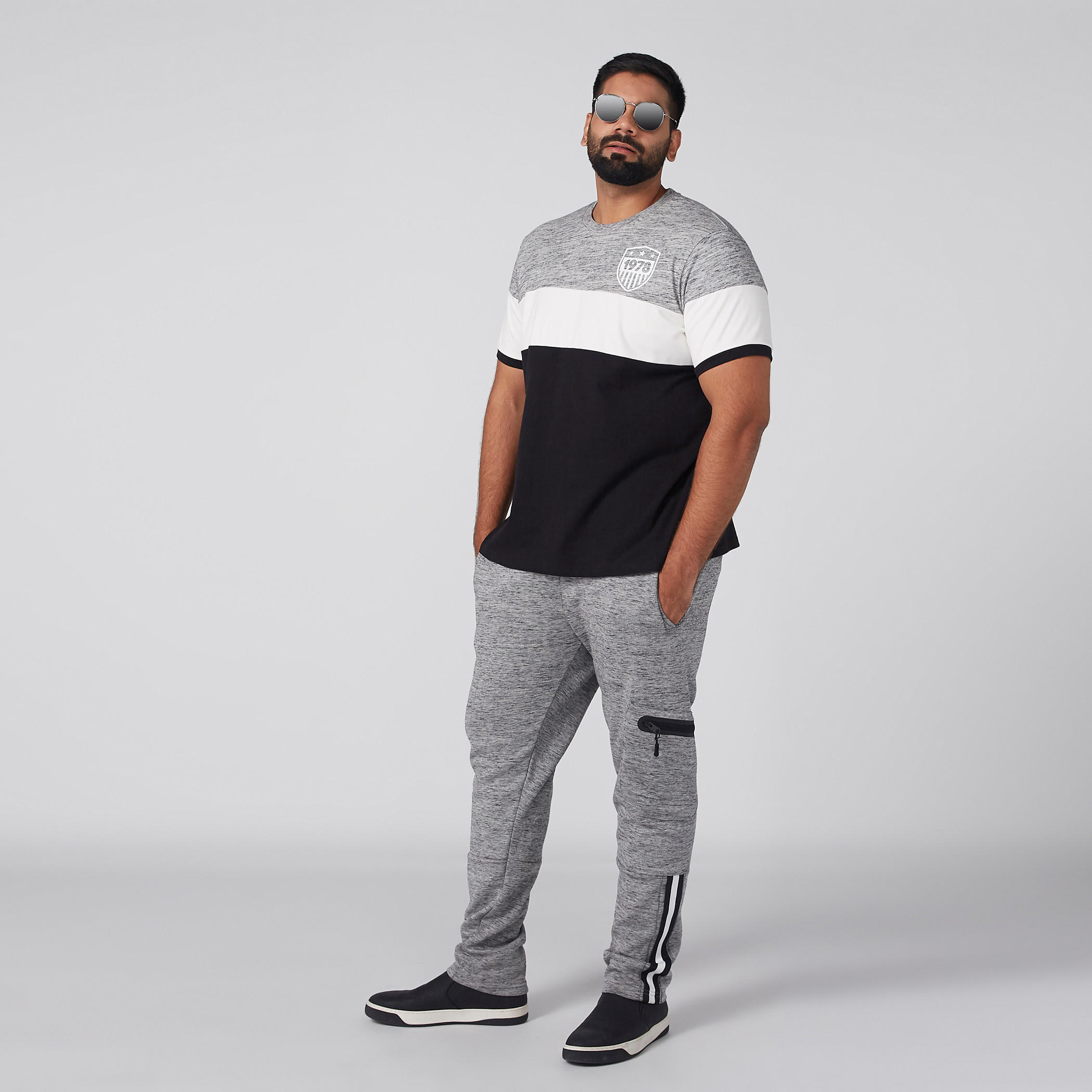 بنطال بجيوب وطبعات ميلانج-men-clothing-bottoms-trousersandchinos-trousers-image-4