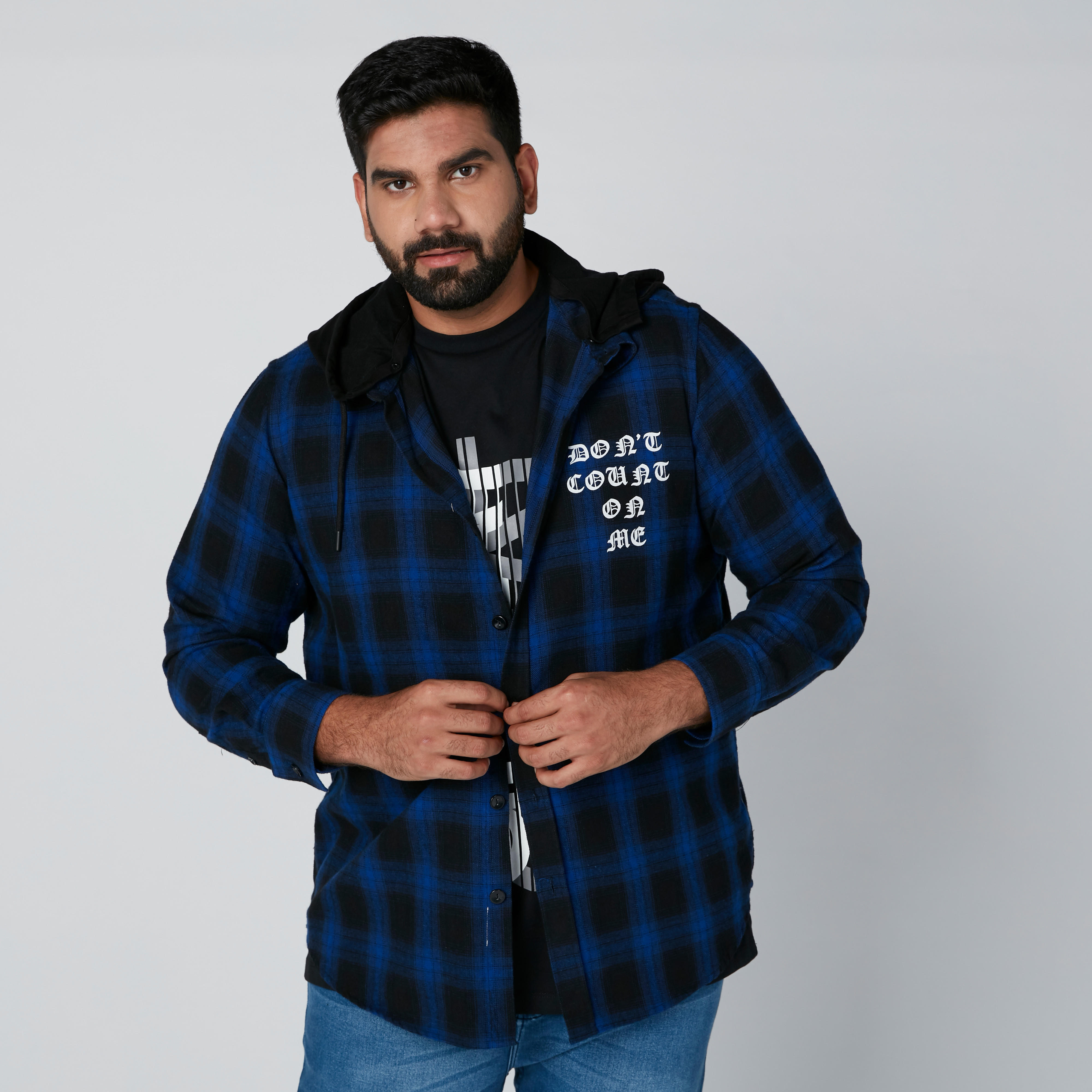 قميص بتصميم كاروهات وأكمام طويلة-men-clothing-shirts-image-4