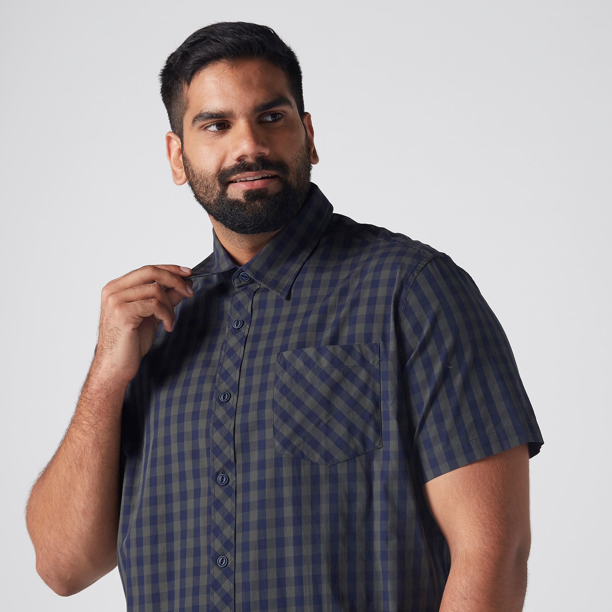قميص كاروهات بأكمام قصيرة-men-clothing-shirts-image-1