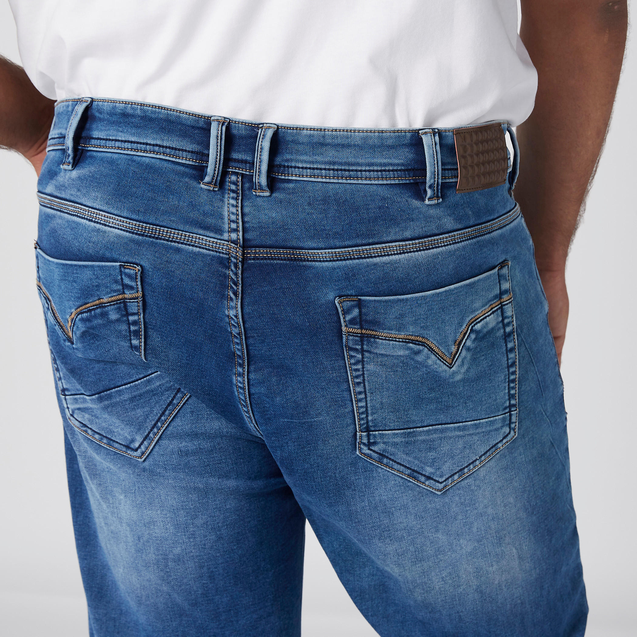 Full Length Jeans with Pocket Detail-men-clothing-bottoms-jeans-image-5
