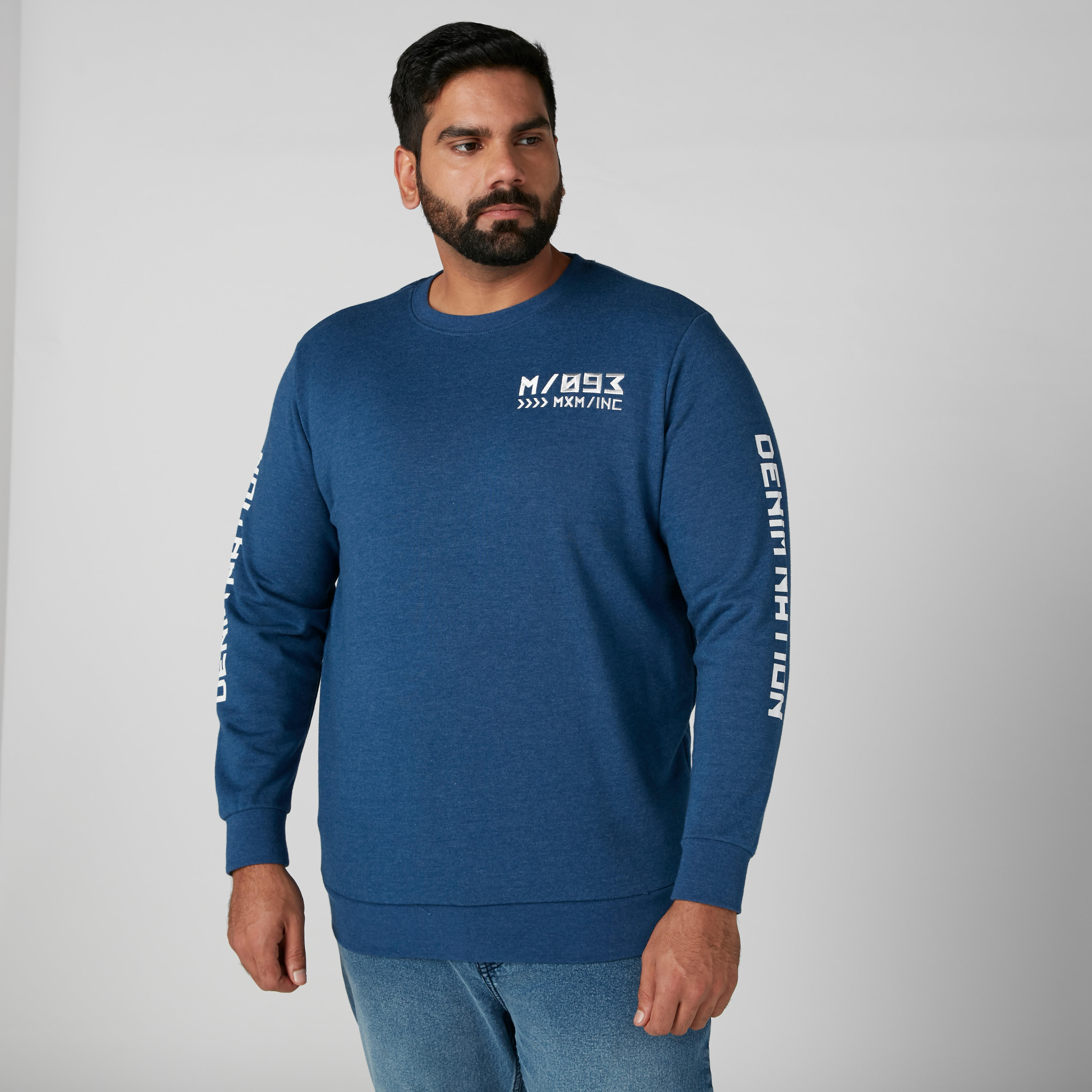 سويت شيرت بياقة ضيقة وأكمام طويلة وطبعات-men-winterwear-hoodiesandsweatshirts-image-3