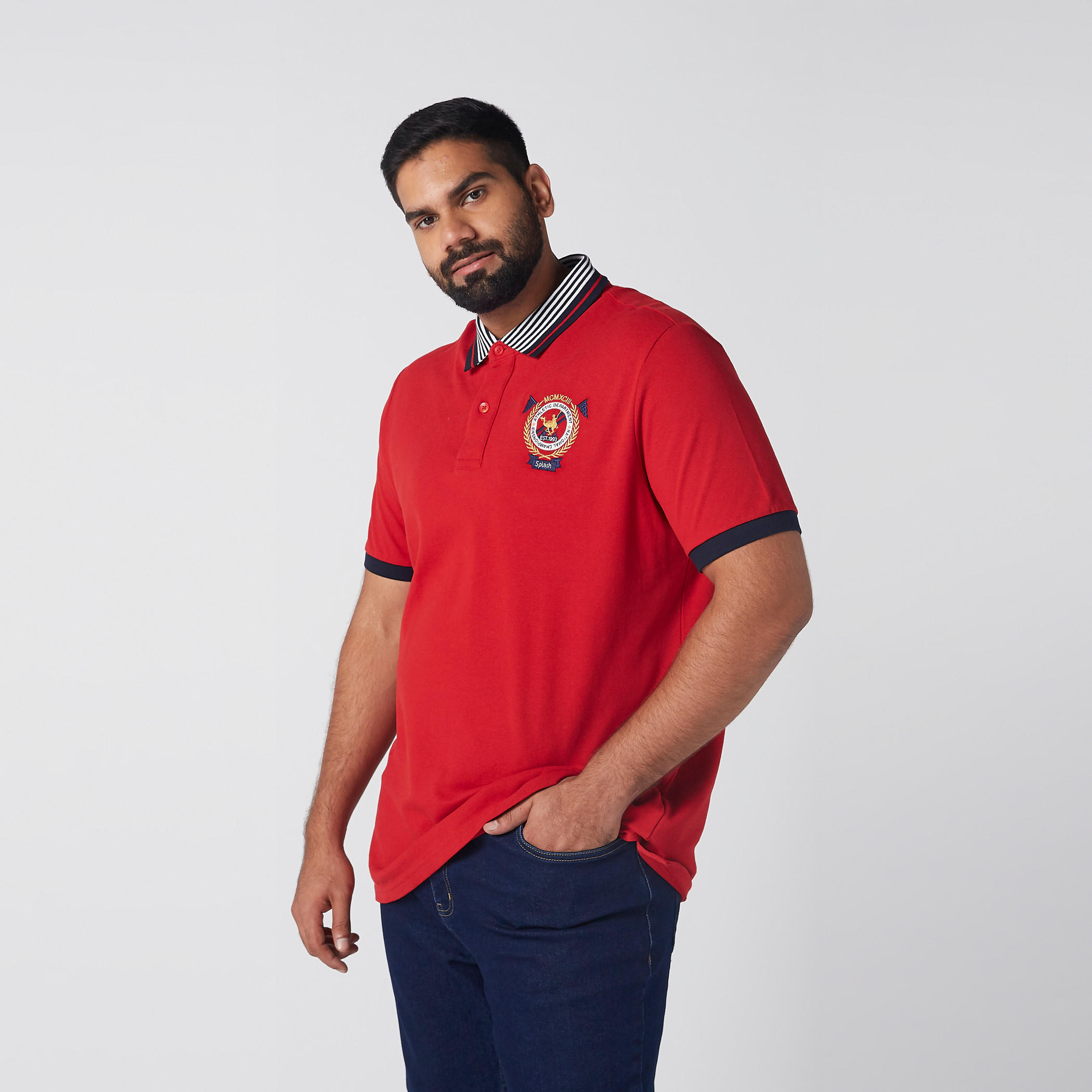 تيشيرت مقلّم بياقة بولو وأكمام قصيرة-men-clothing-tshirtsandpolos-polos-image-1