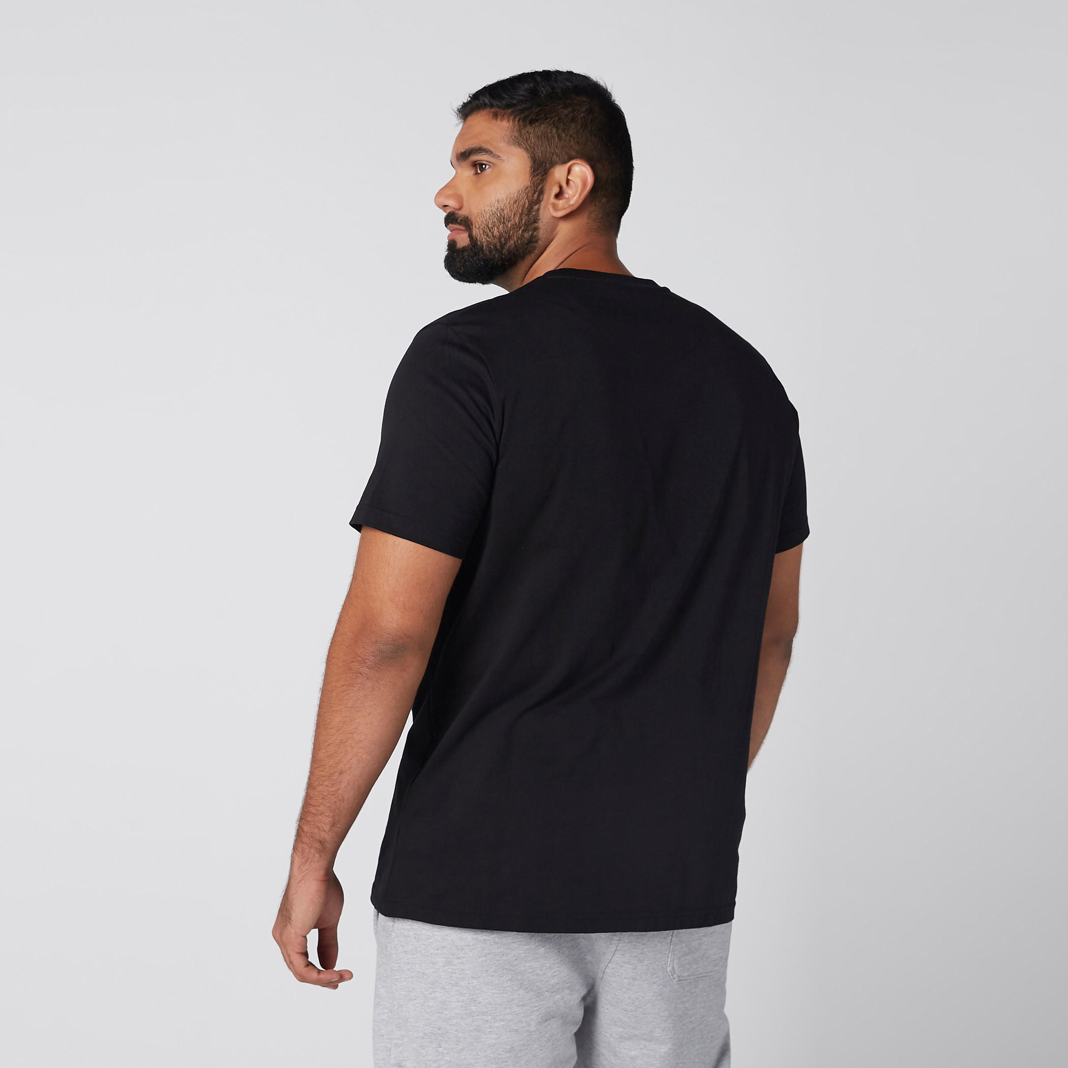 تيشيرت بياقة ضيّقة وأكمام قصيرة وطبعات-men-clothing-tshirtsandpolos-tshirts-image-3