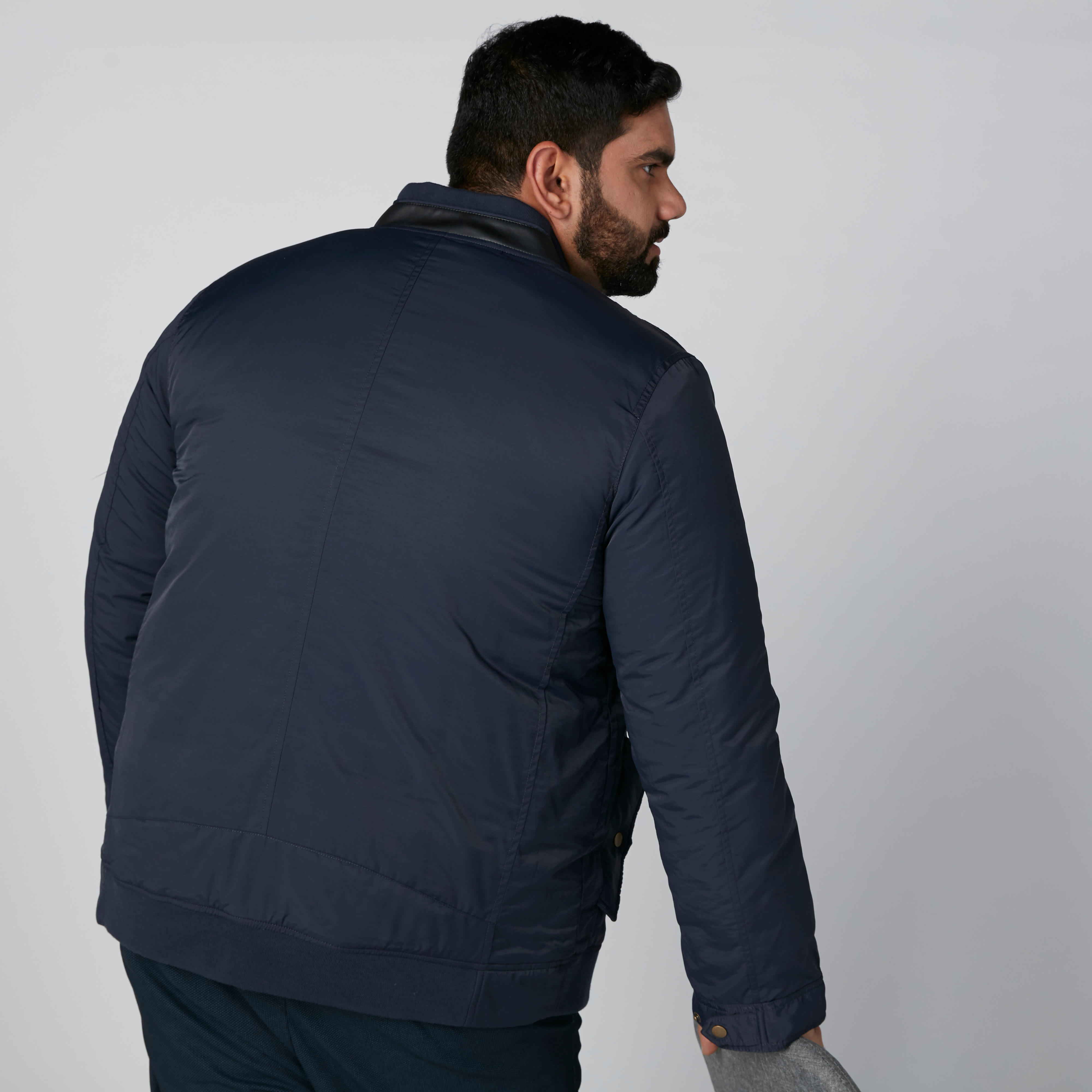 جاكيت بجيوب وسحّاب إغلاق-men-clothing-jacketsandblazers-jackets-image-2