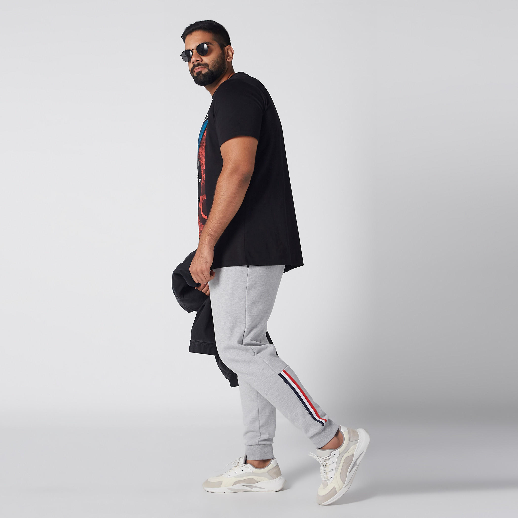 بنطال رياضي طويل بجيوب-men-clothing-bottoms-joggers-image-2
