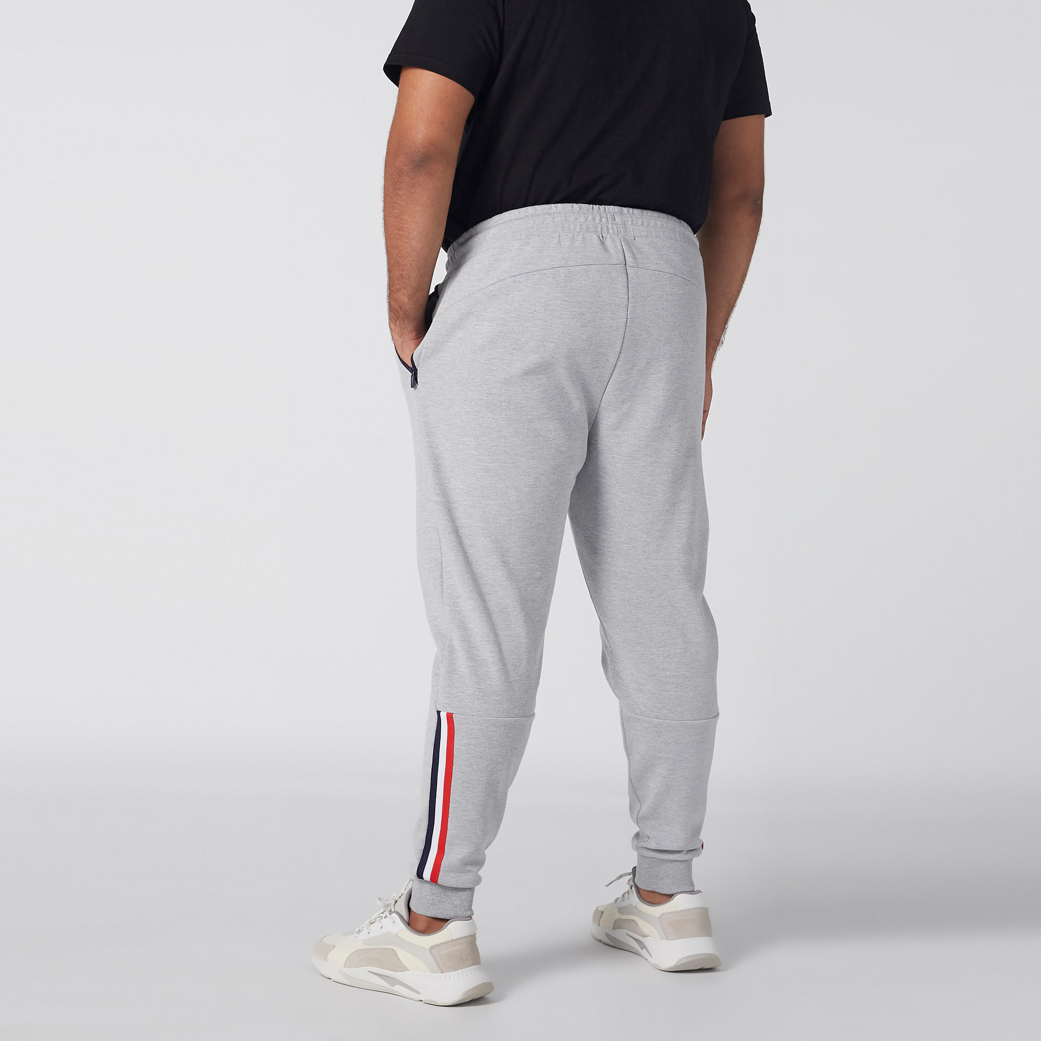 بنطال رياضي طويل بجيوب-men-clothing-bottoms-joggers-image-4