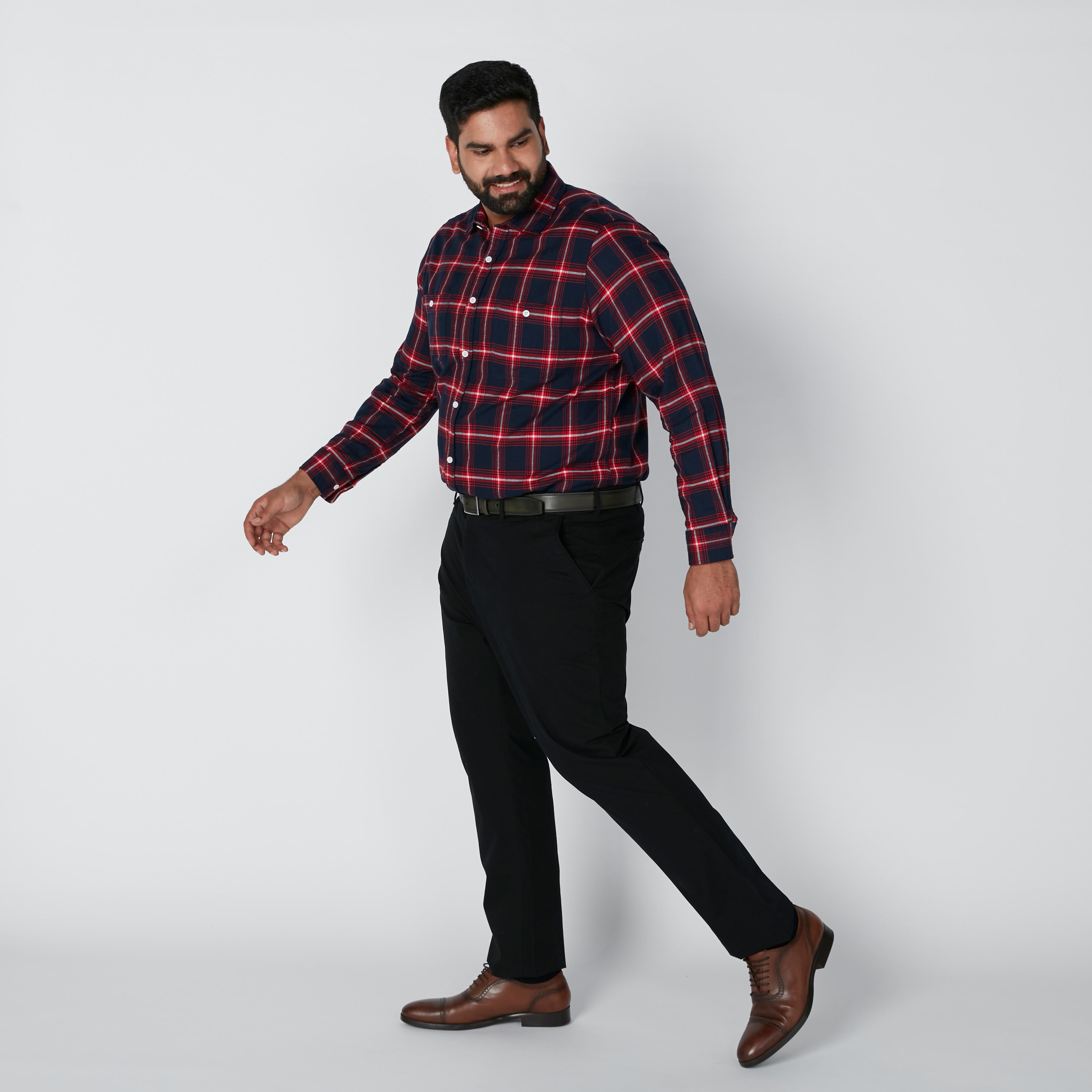 قميص كاروهات بأكمام طويلة وأزرار-men-clothing-shirts-image-2