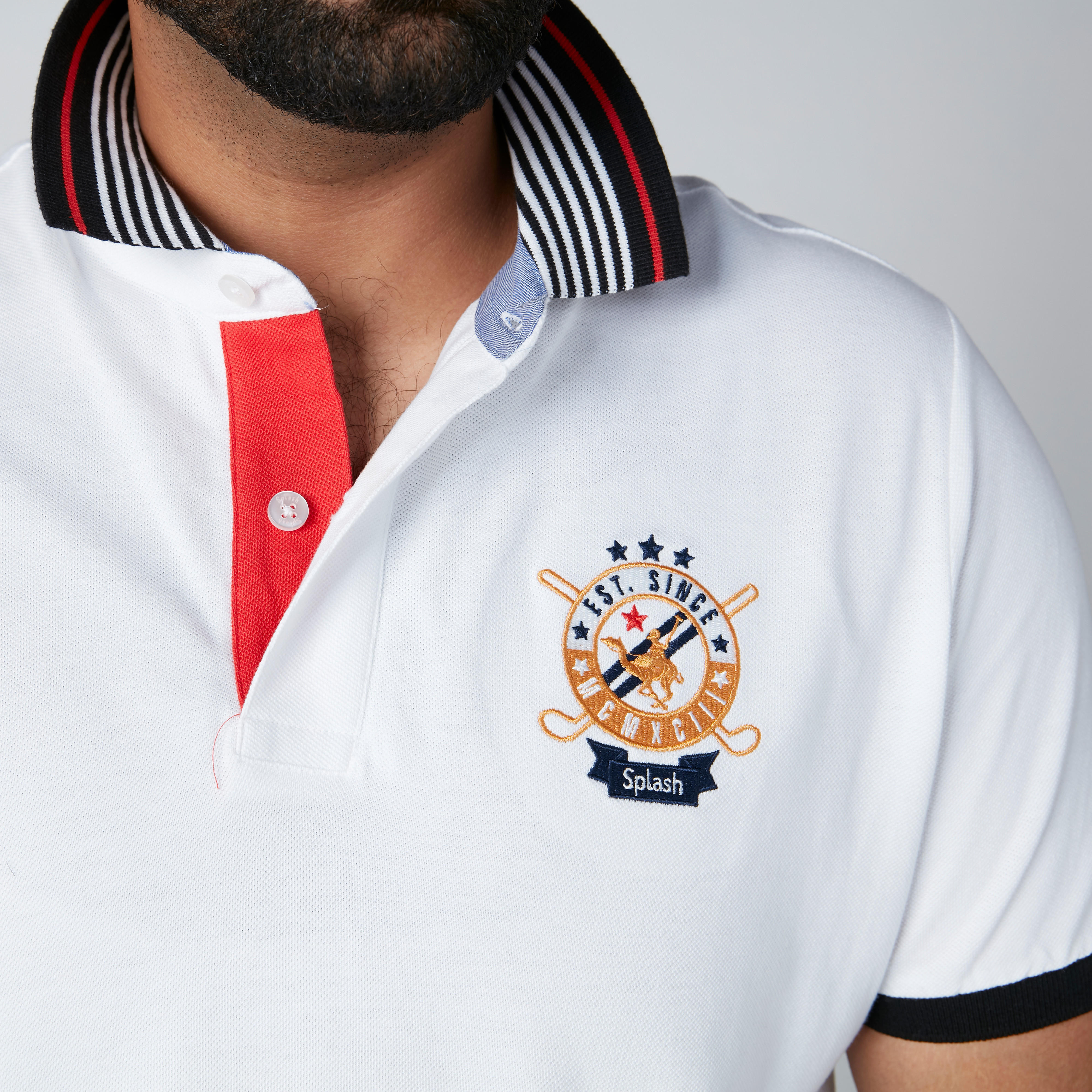 تيشيرت مطرّز بياقة بولو-men-clothing-tshirtsandpolos-polos-image-5