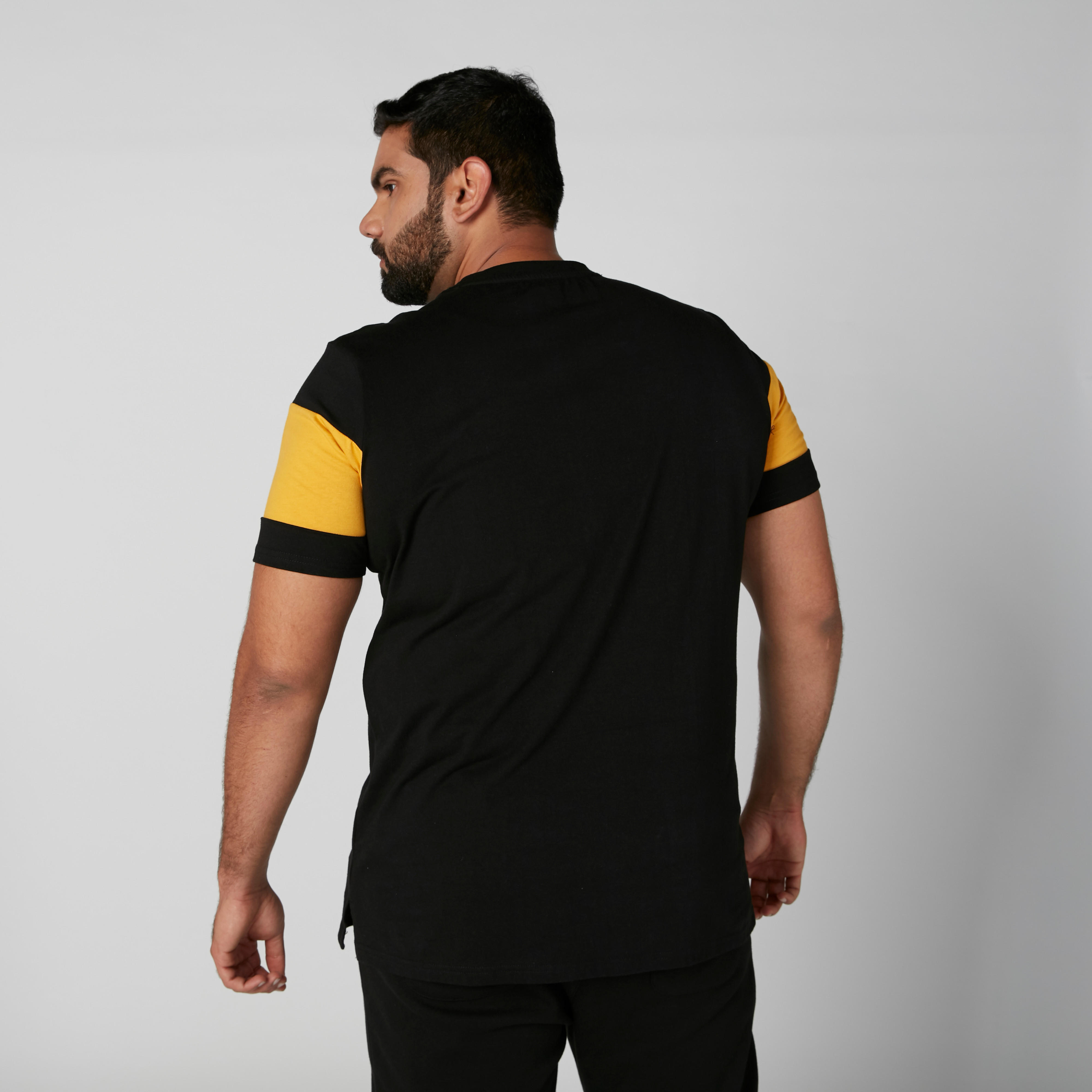 Printed T-Shirt in Regular Fit with Crew Neck-men-clothing-tshirtsandpolos-tshirts-image-2