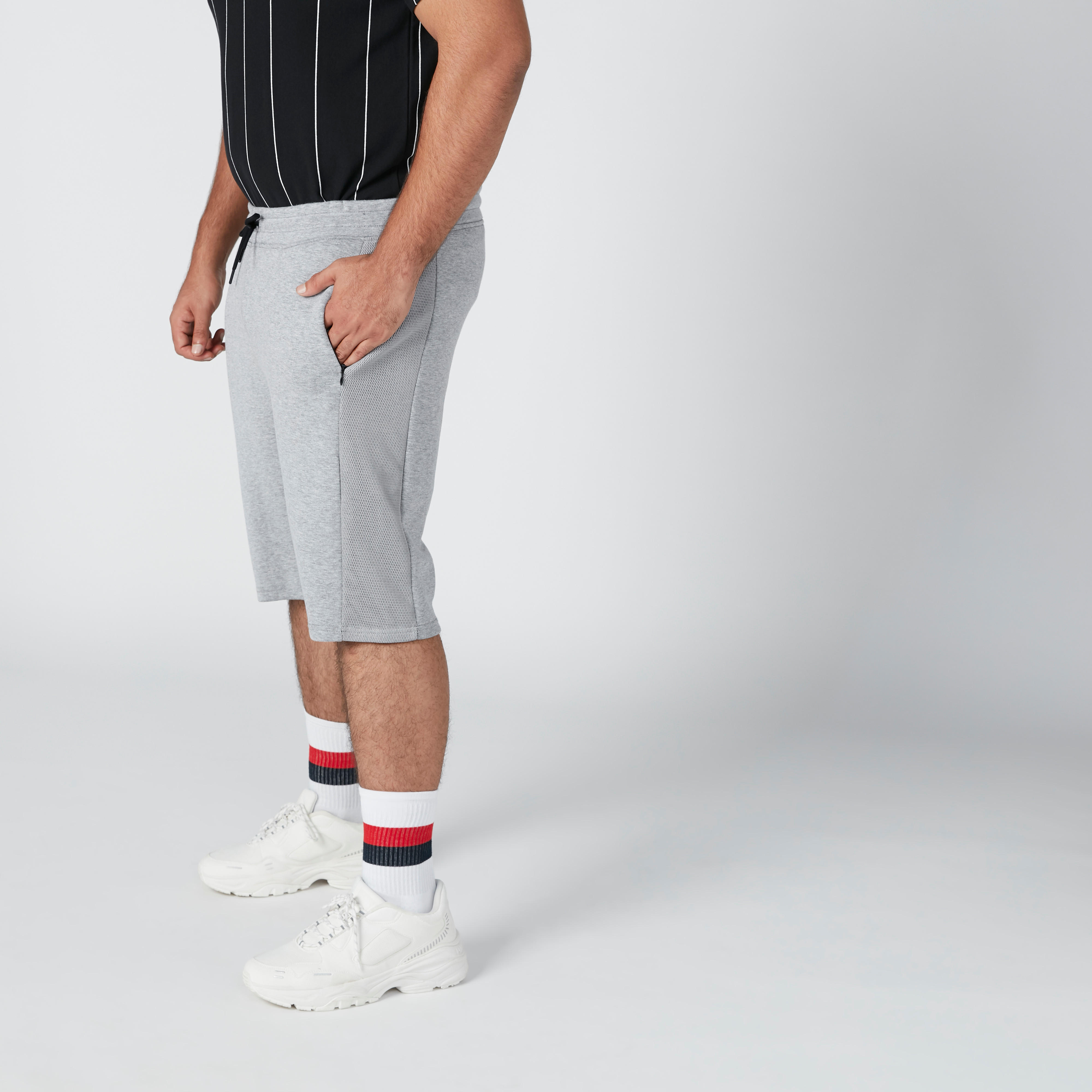 شورت بقصّة عادية ورباط وجيوب-men-clothing-bottoms-shorts-image-3