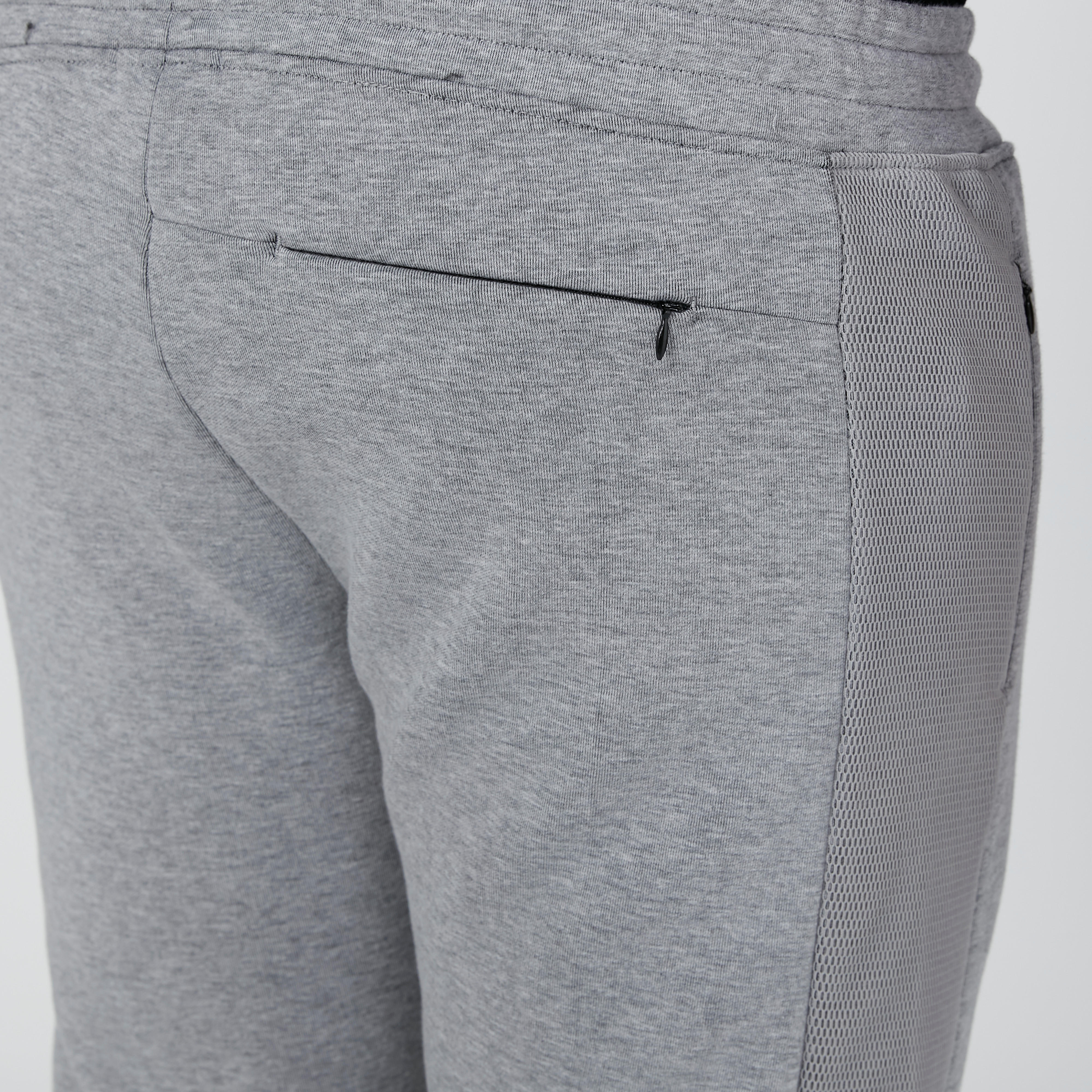 شورت بقصّة عادية ورباط وجيوب-men-clothing-bottoms-shorts-image-1