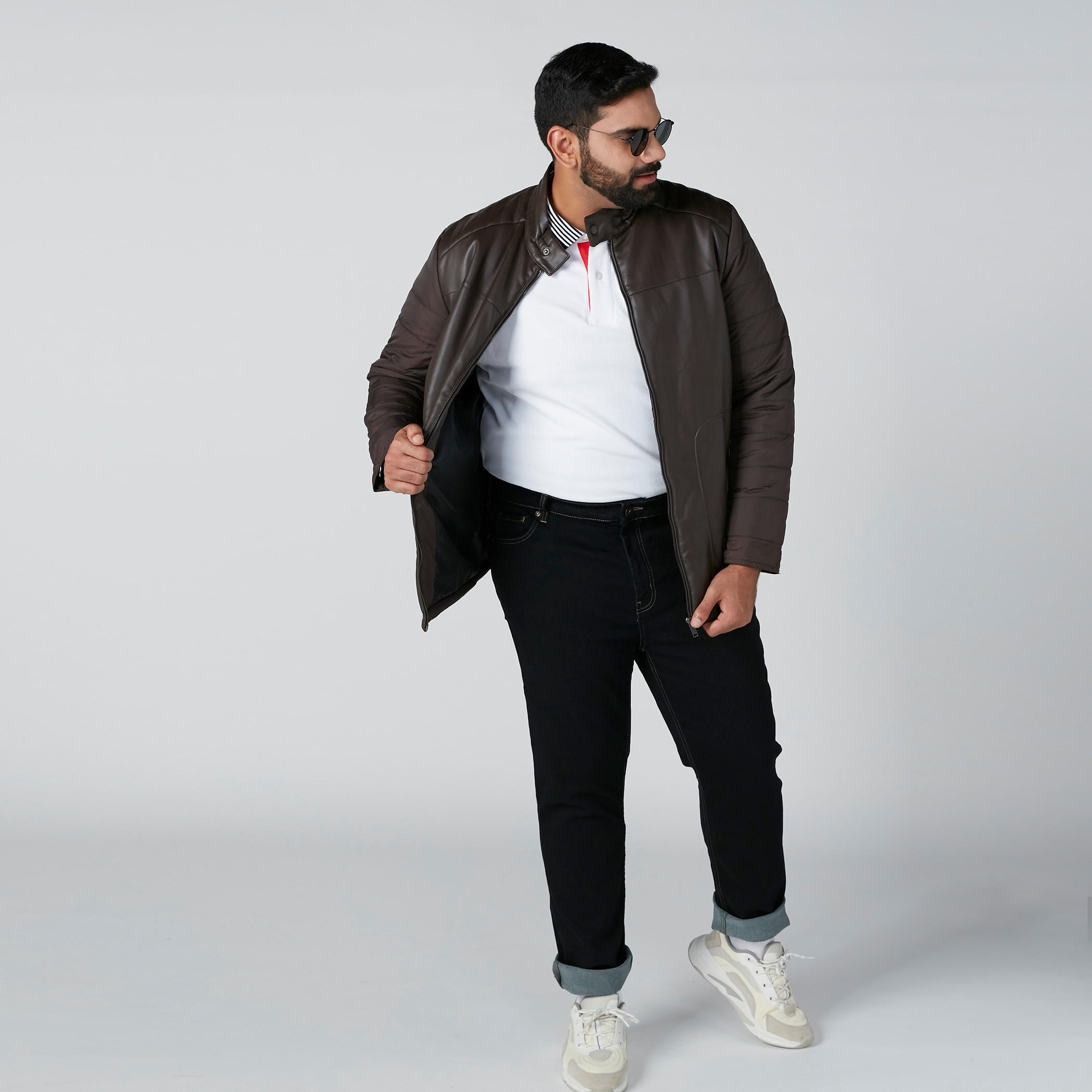 بنطال جينز بقصّة عادية وجيوب ودرزات-men-clothing-bottoms-jeans-image-3