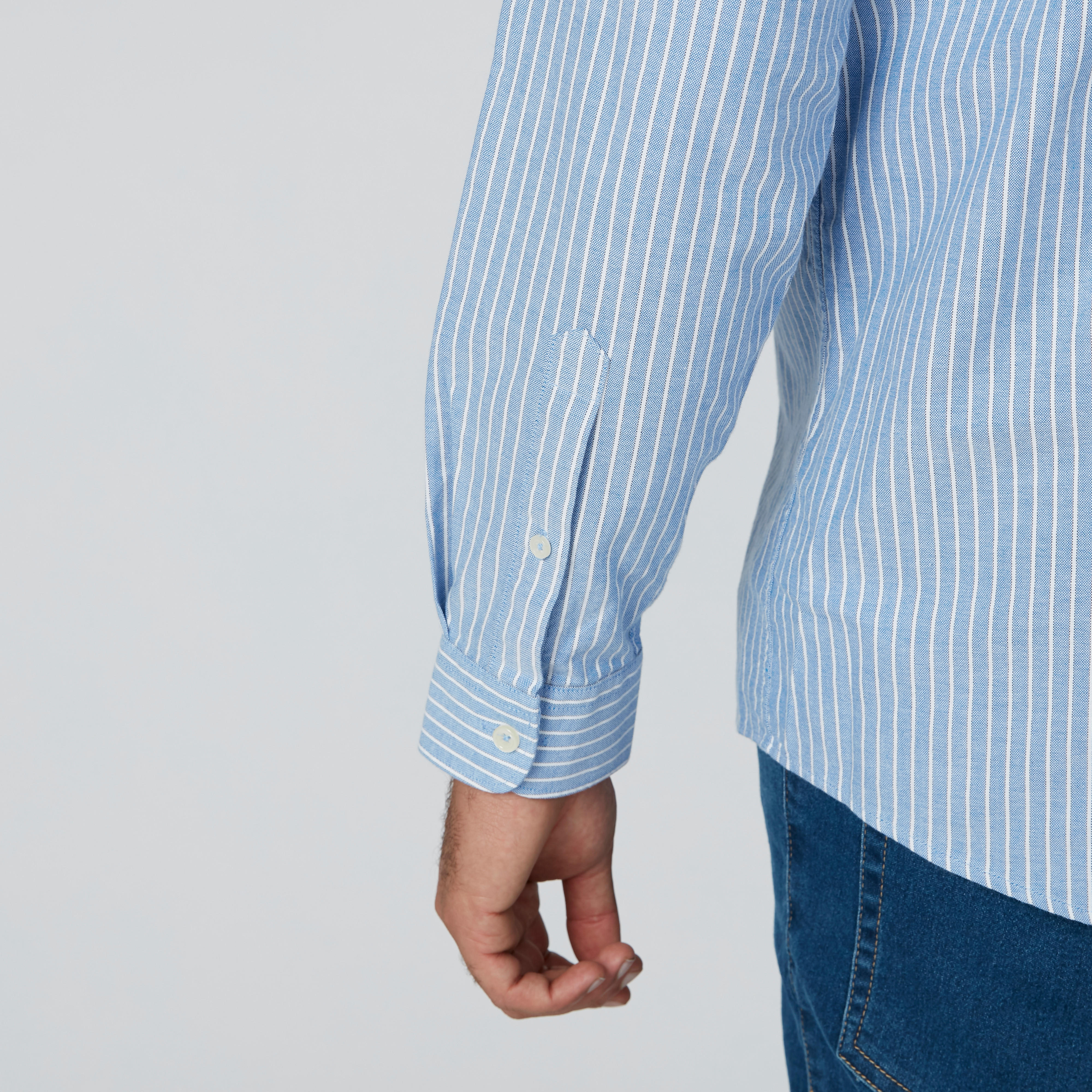 قميص مقلّم بقصّة عاديّة-men-clothing-shirts-image-4