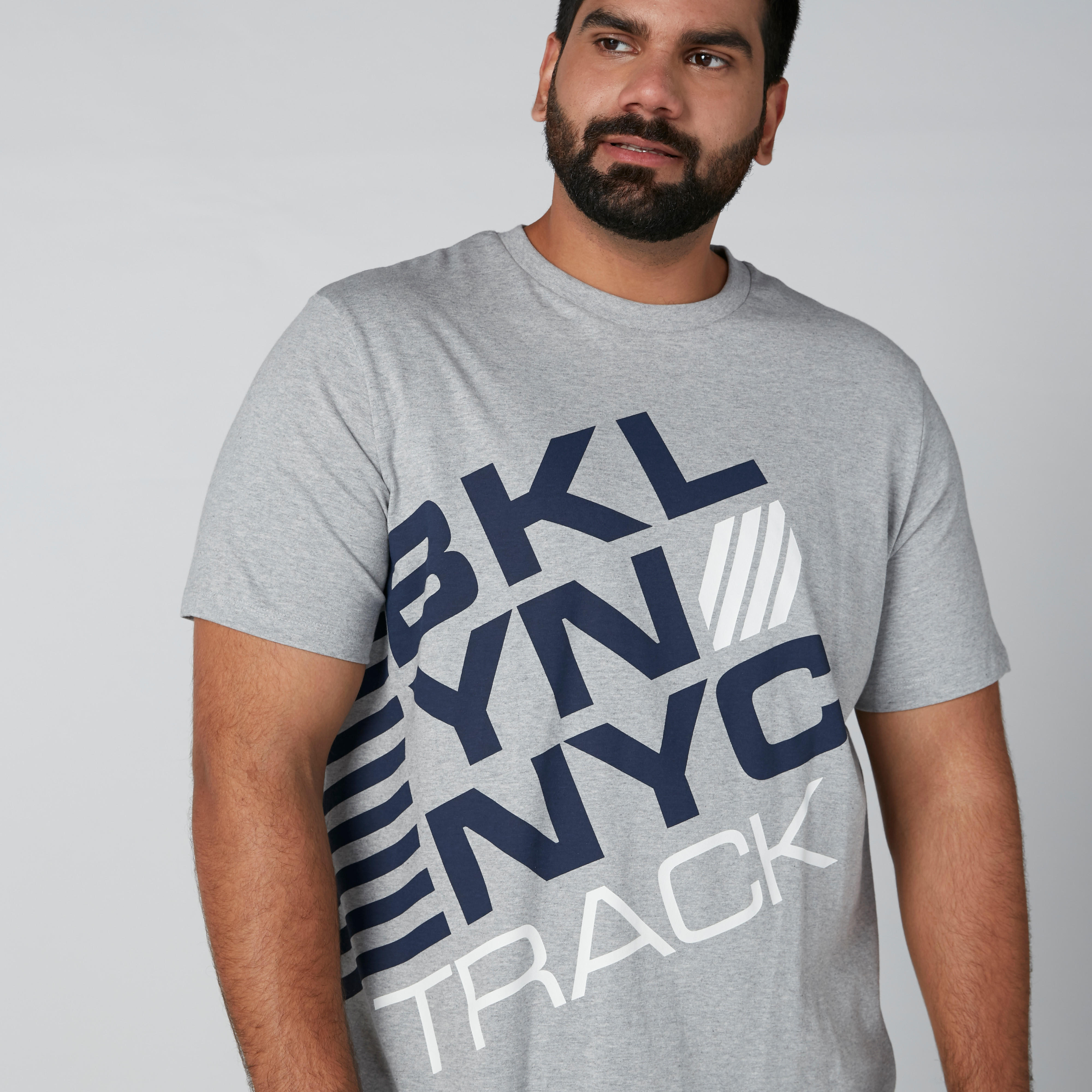 تيشيرت بأكمام قصيرة وطباعة جرافيك-men-clothing-tshirtsandpolos-tshirts-image-4