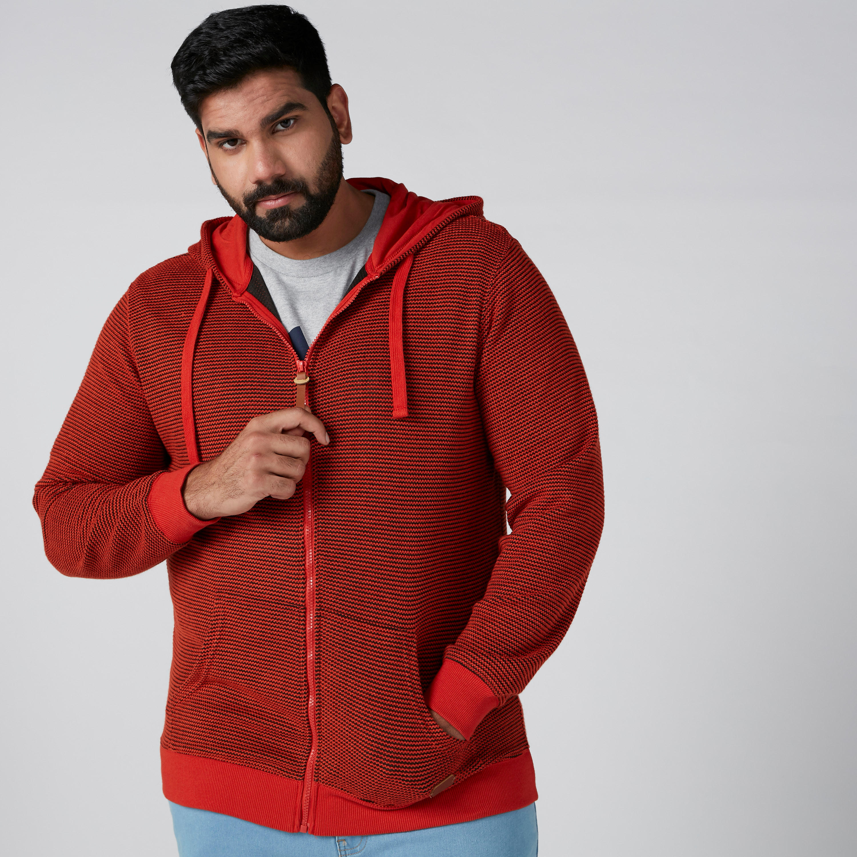 جاكيت بأكمام طويلة وقبعة-men-clothing-jacketsandblazers-jackets-image-1