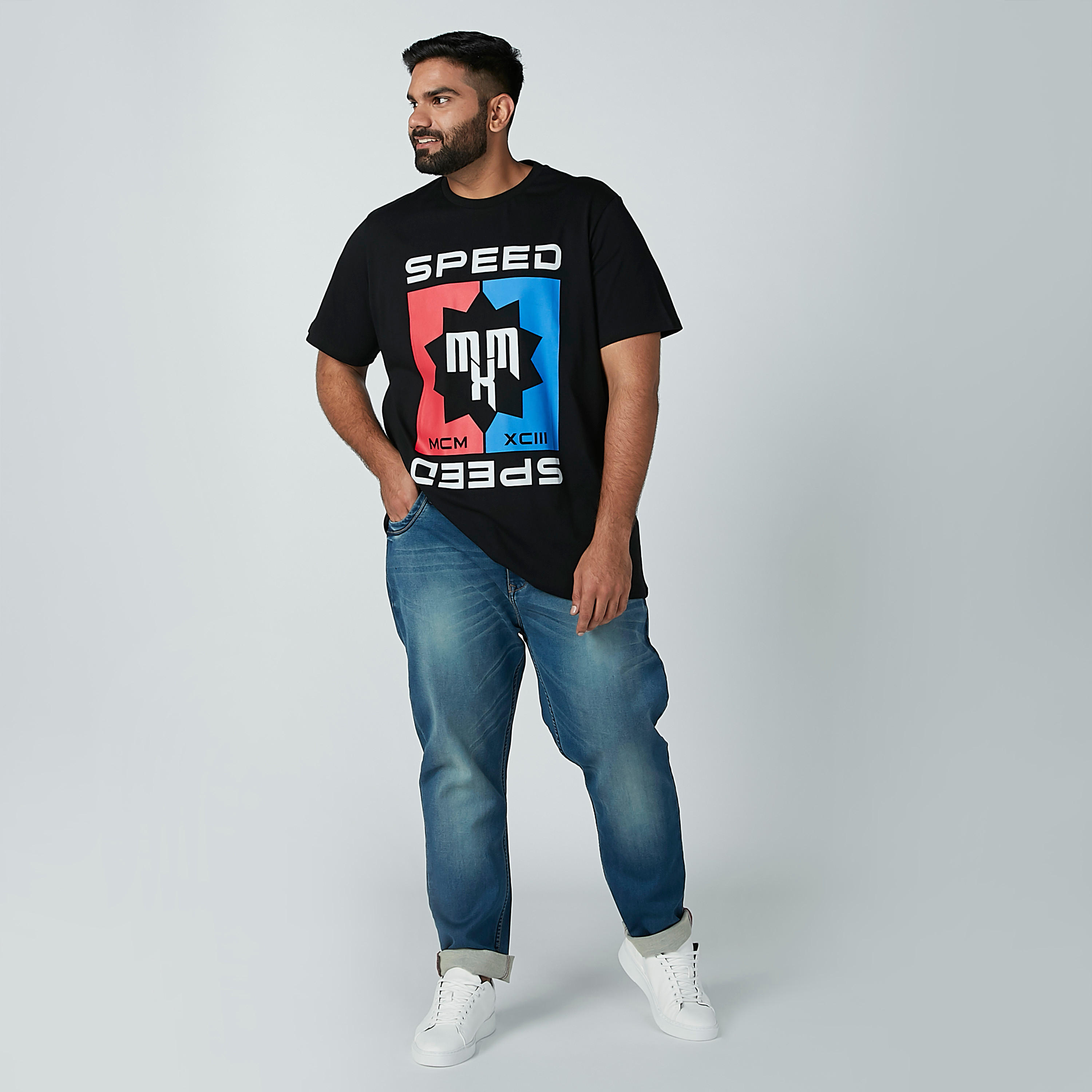 تيشيرت مستدام بياقة ضيّقة وأكمام قصيرة وطبعات-men-clothing-tshirtsandpolos-tshirts-image-1