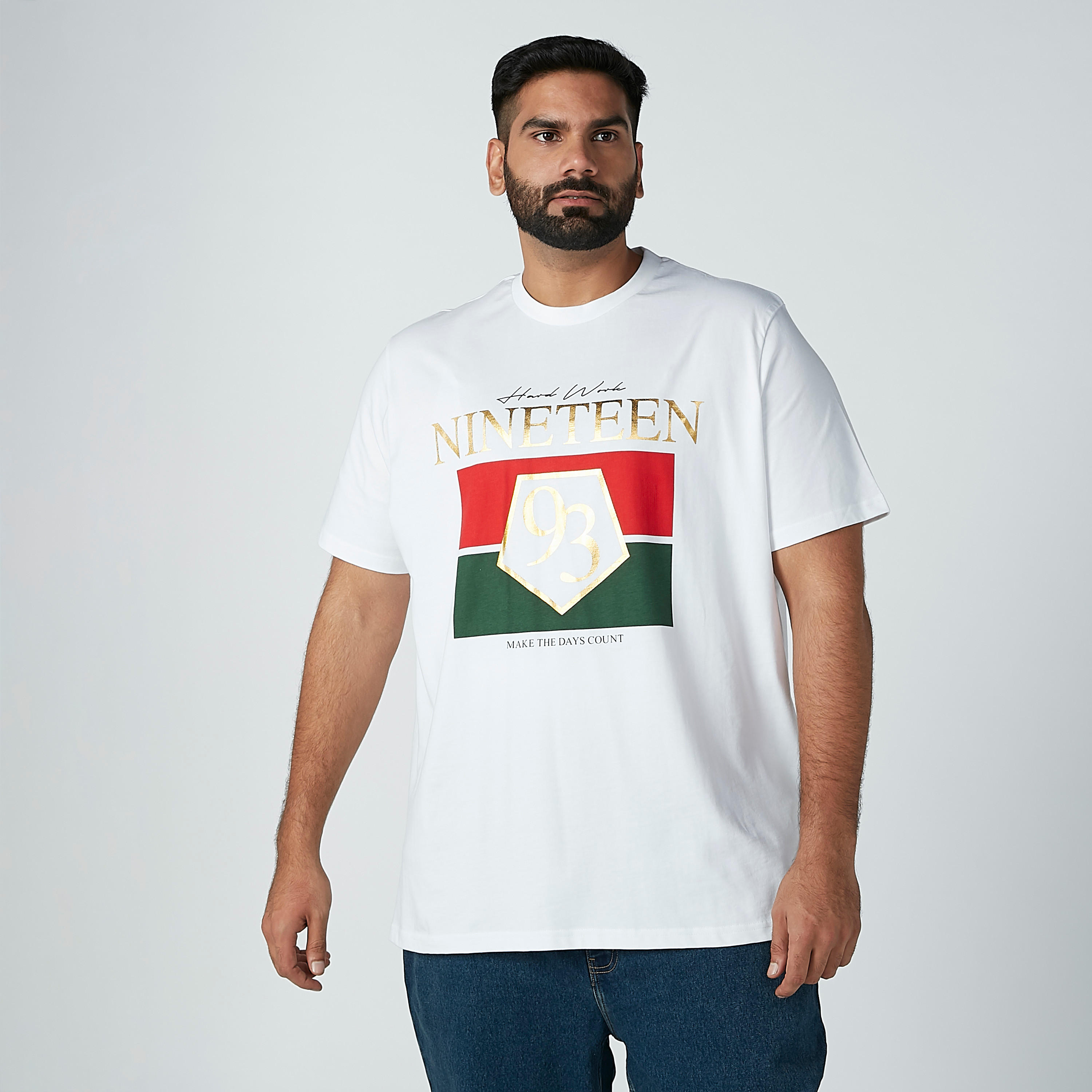تيشيرت مستدام بياقة ضيّقة وأكمام قصيرة وطبعات-men-clothing-tshirtsandpolos-tshirts-image-2