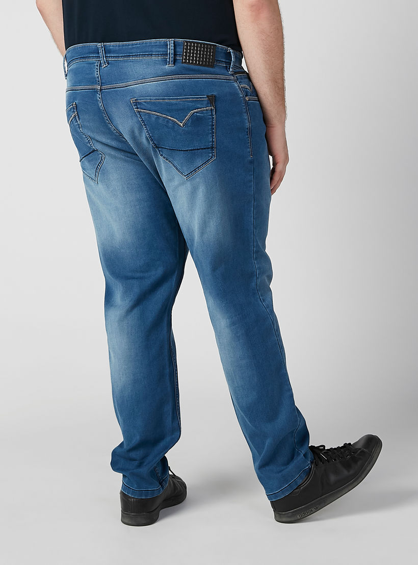بنطلون جينز سادة بجيوب وحلقات للحزام-men-clothing-bottoms-jeans-image-4