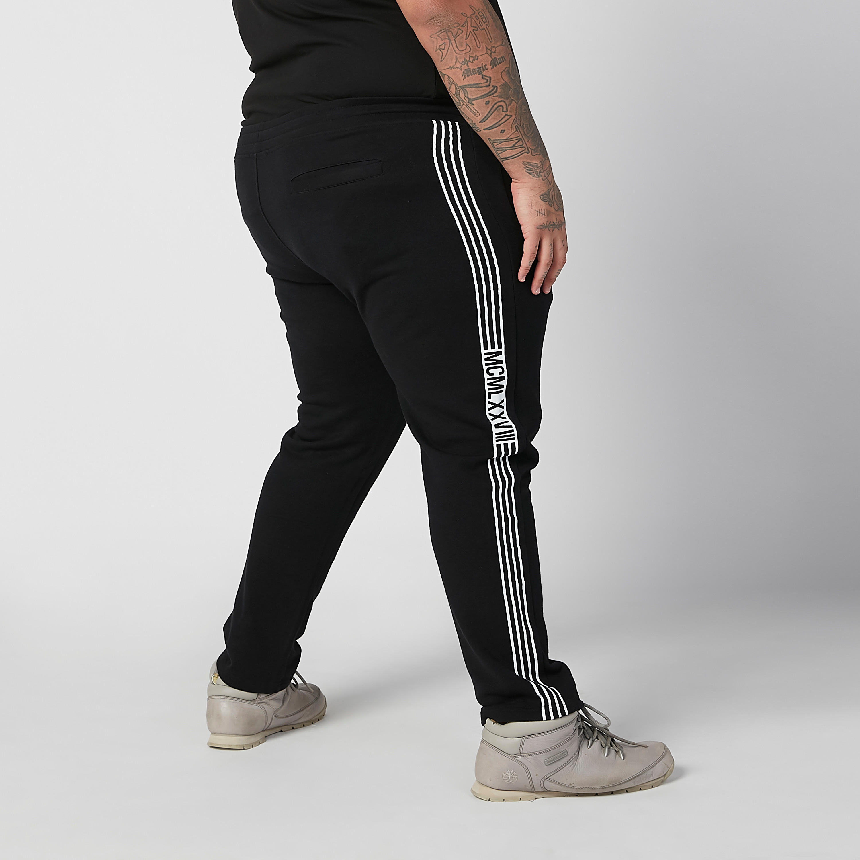 Striped Pants with Printed Drawstring and Pocket Detail-men-clothing-bottoms-trousersandchinos-trousers-image-1
