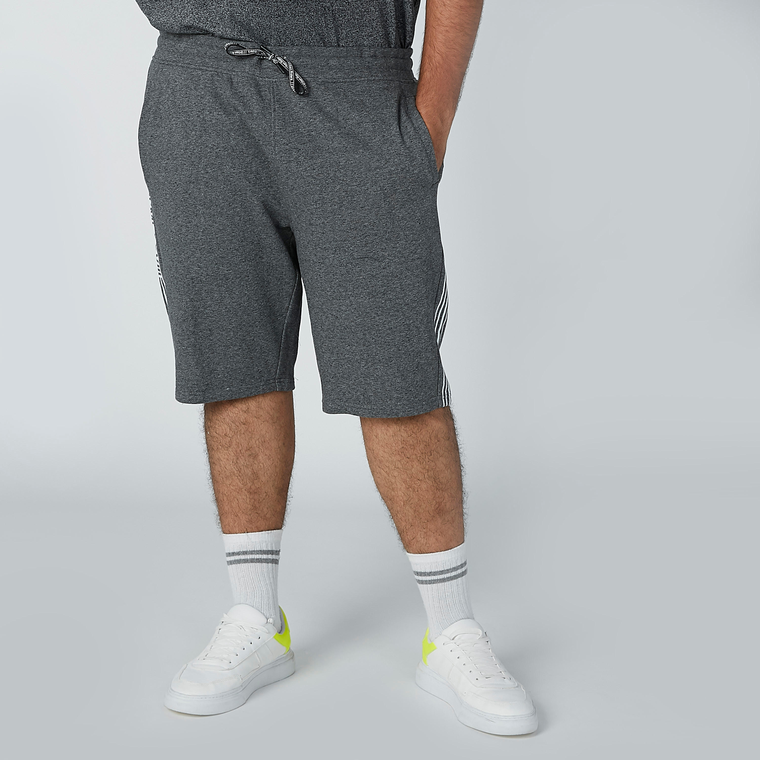 شورت برباط وجيوب وشريطة-men-clothing-bottoms-shorts-image-4