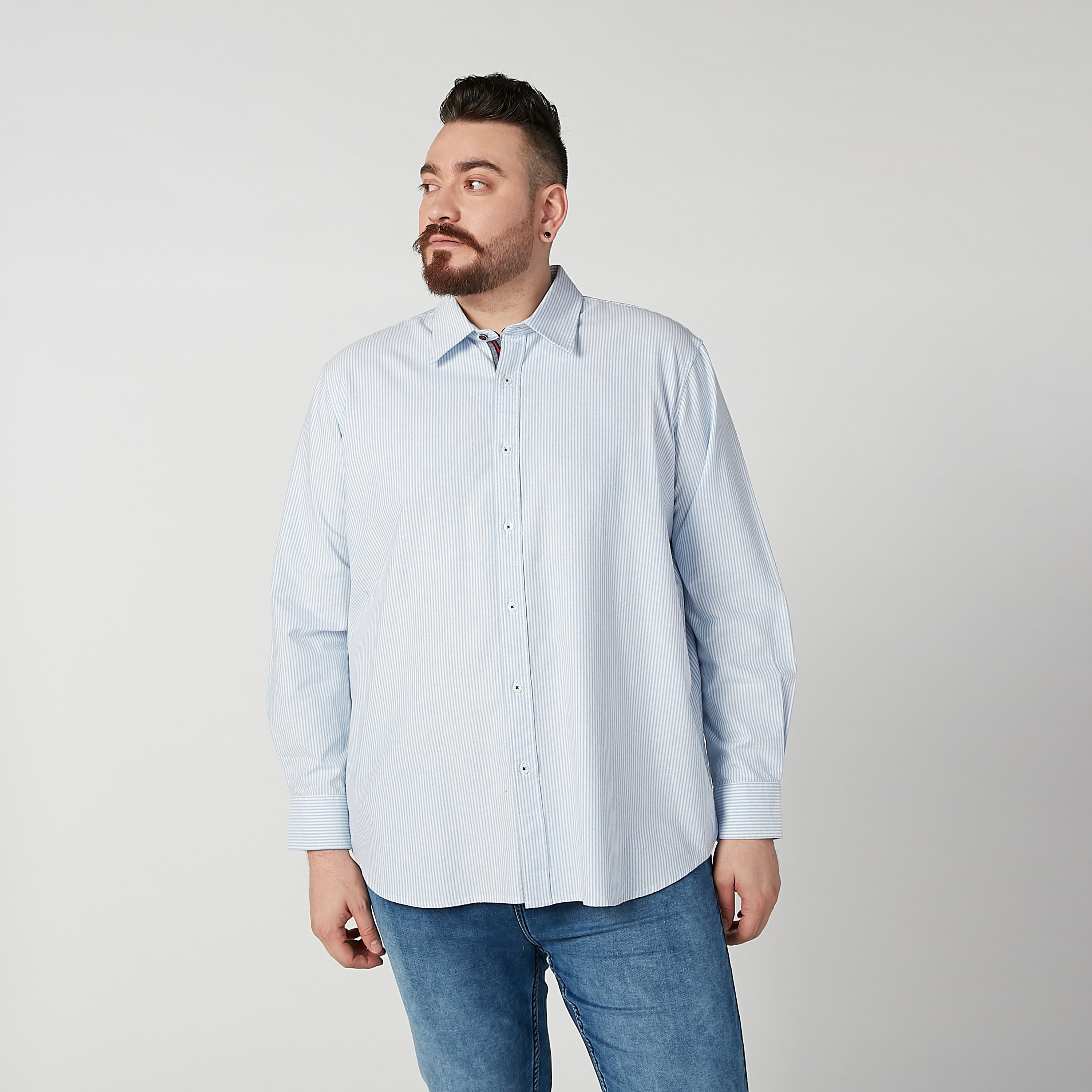 قميص مقلّم بأكمام طويلة ورقعة على المرفق-men-clothing-shirts-image-4