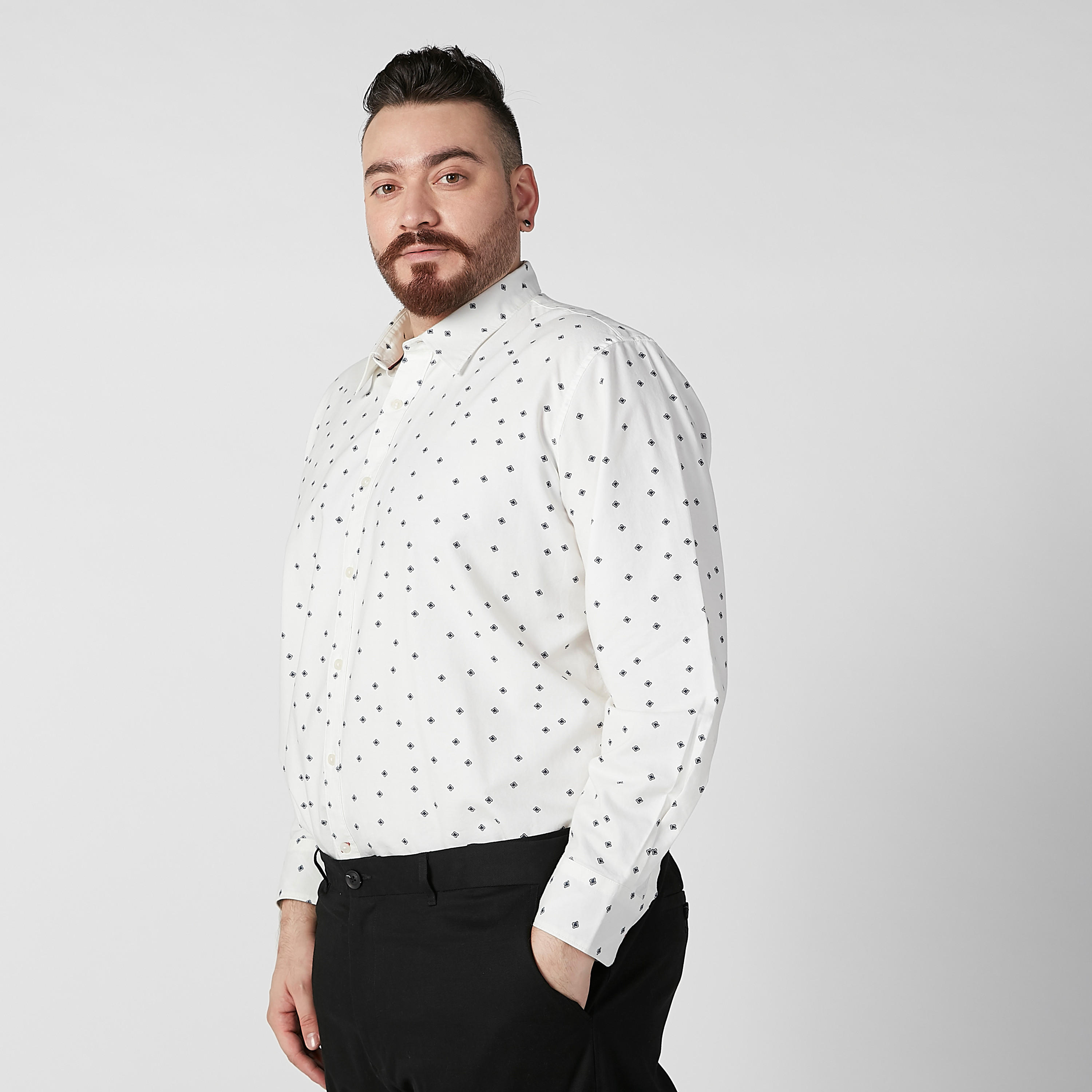 قميص بياقة عاديّة وأكمام طويلة وطبعات-men-clothing-shirts-image-5