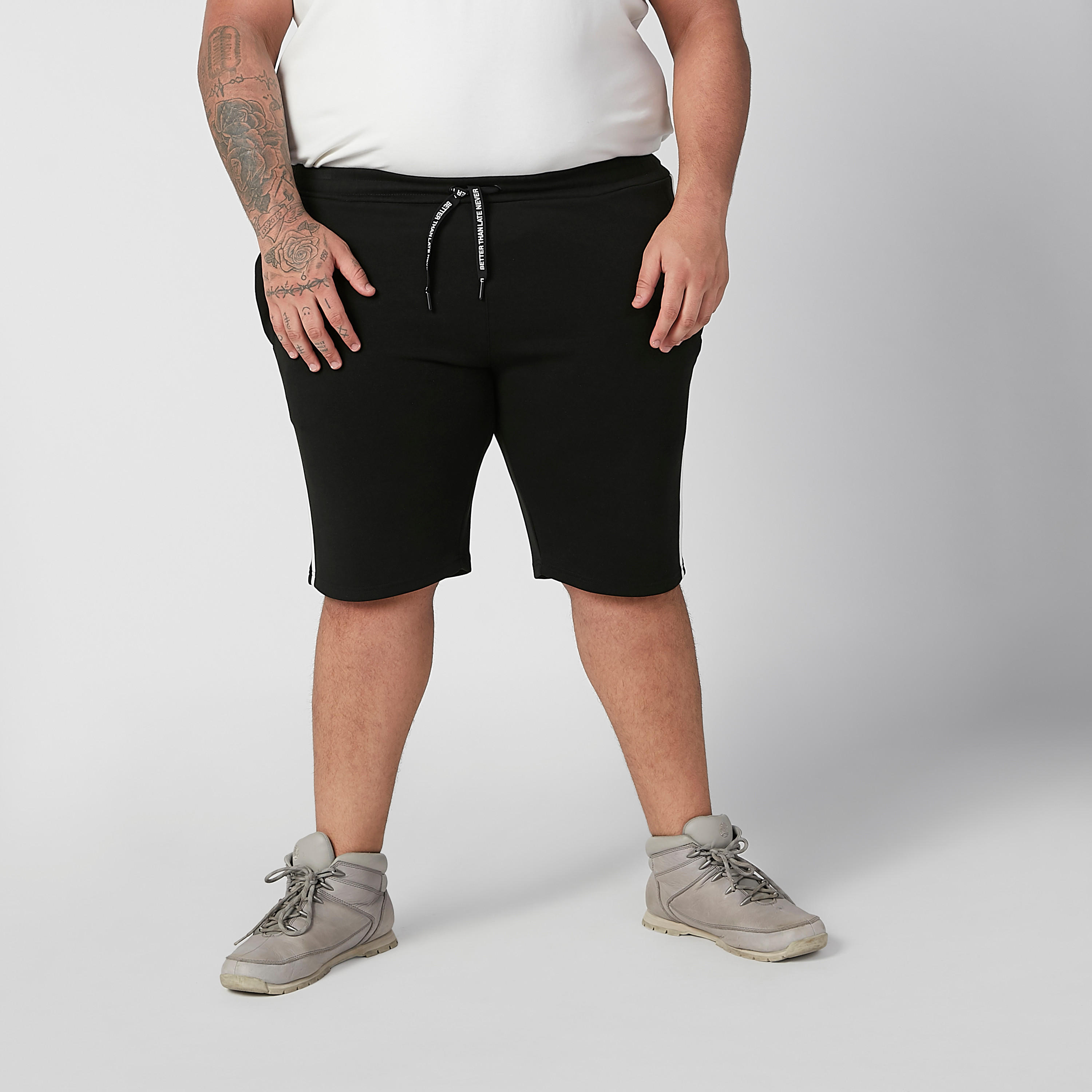 شورت سادة برباط وشريطة وطبعات-men-clothing-bottoms-shorts-image-3
