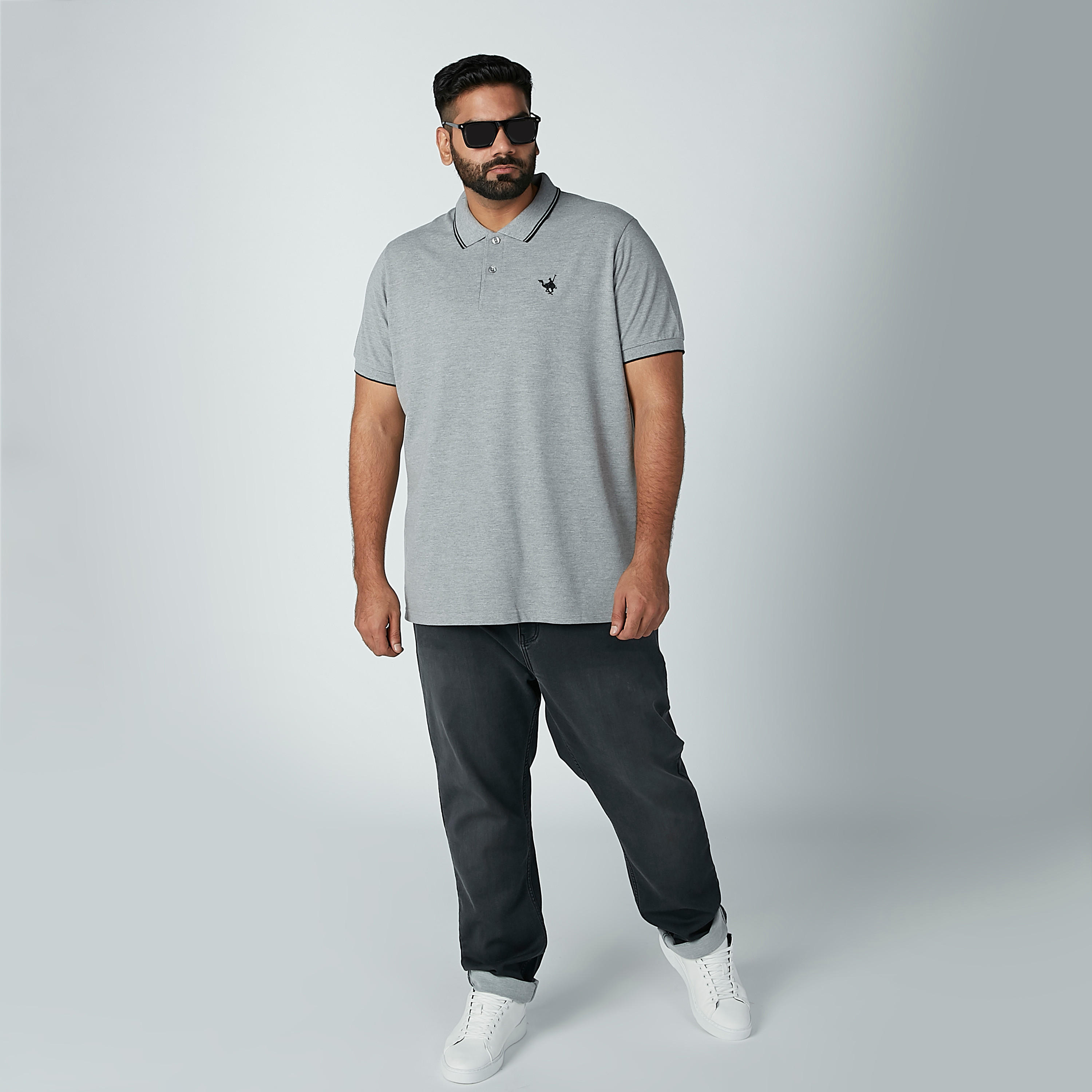 تيشيرت مطرّز بياقة بولو وأكمام قصيرة-men-clothing-tshirtsandpolos-polos-image-2