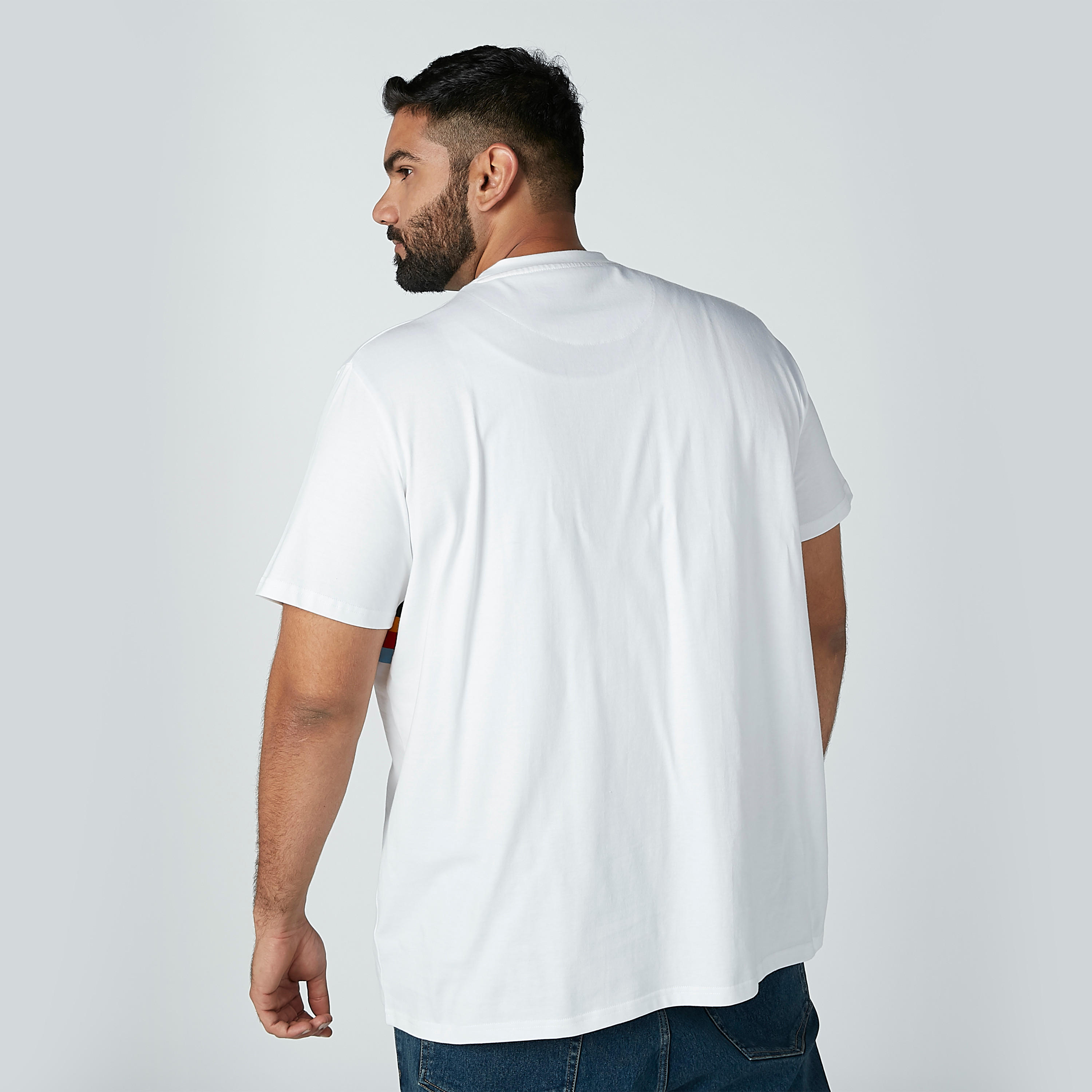 تيشيرت بياقة مستديرة وأكمام قصيرة وطبعات-men-clothing-tshirtsandpolos-tshirts-image-4