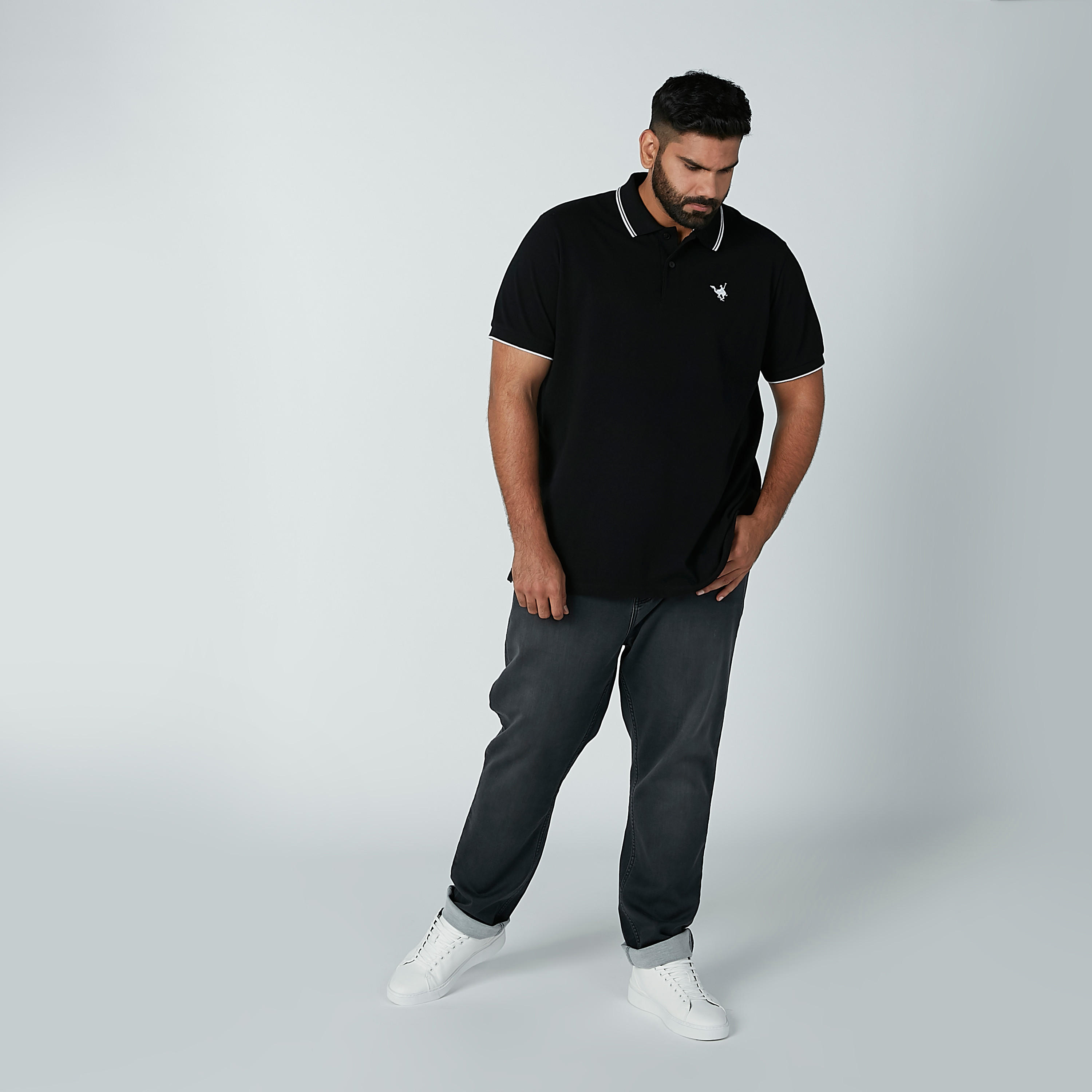 Plain Jeans with Pocket Detail-men-clothing-bottoms-jeans-image-2