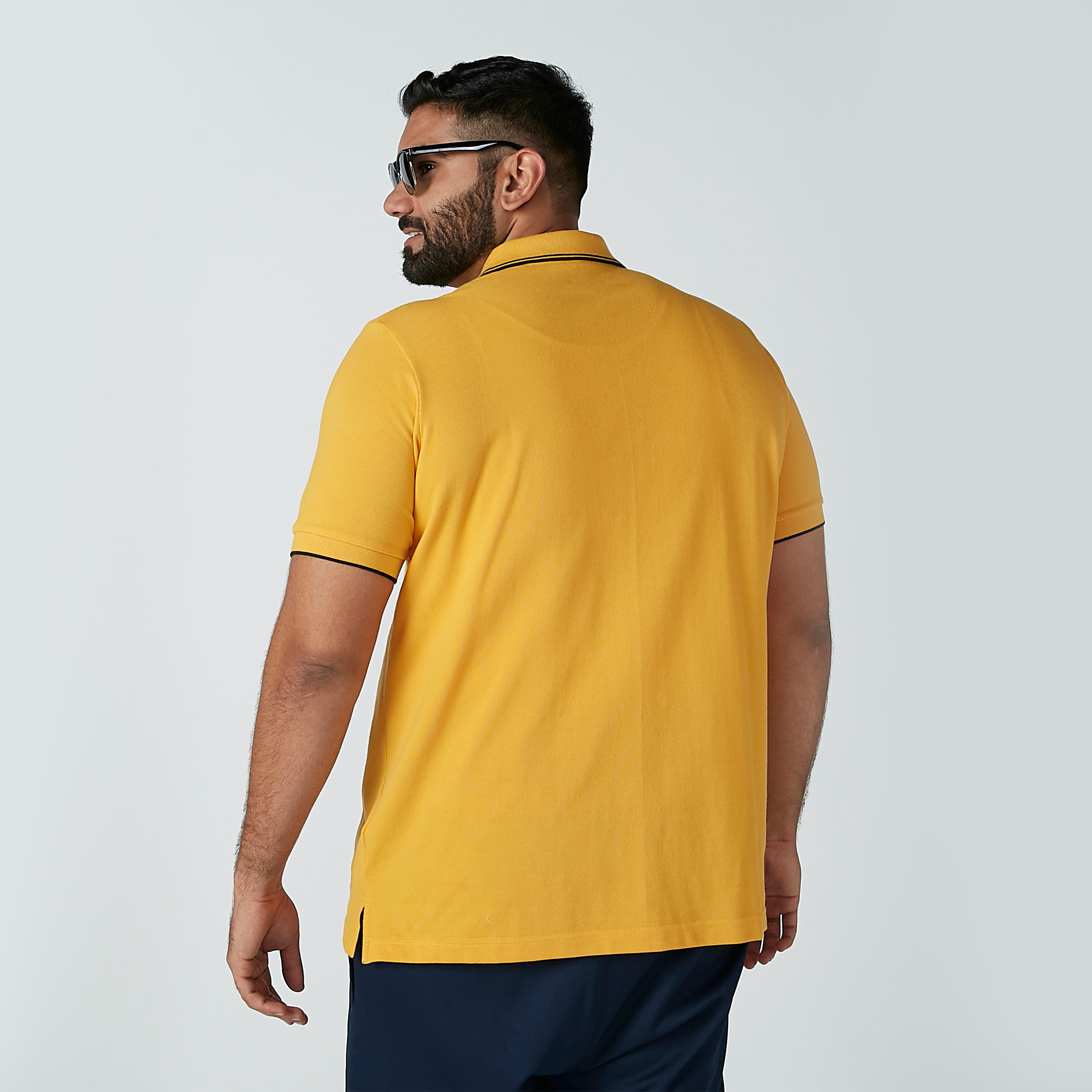 تيشيرت مطرّز بياقة بولو وأكمام قصيرة-men-clothing-tshirtsandpolos-polos-image-3