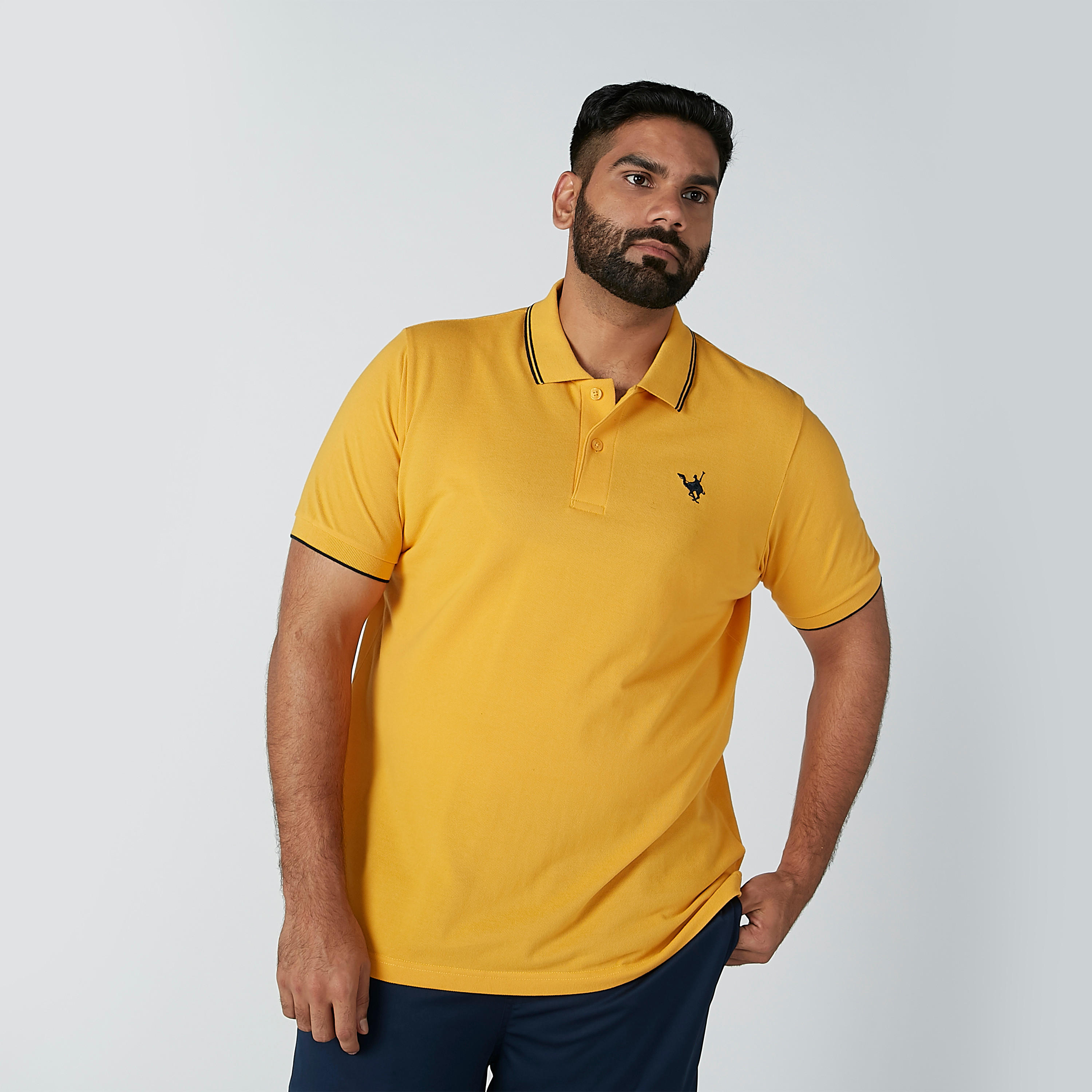 تيشيرت مطرّز بياقة بولو وأكمام قصيرة-men-clothing-tshirtsandpolos-polos-image-4
