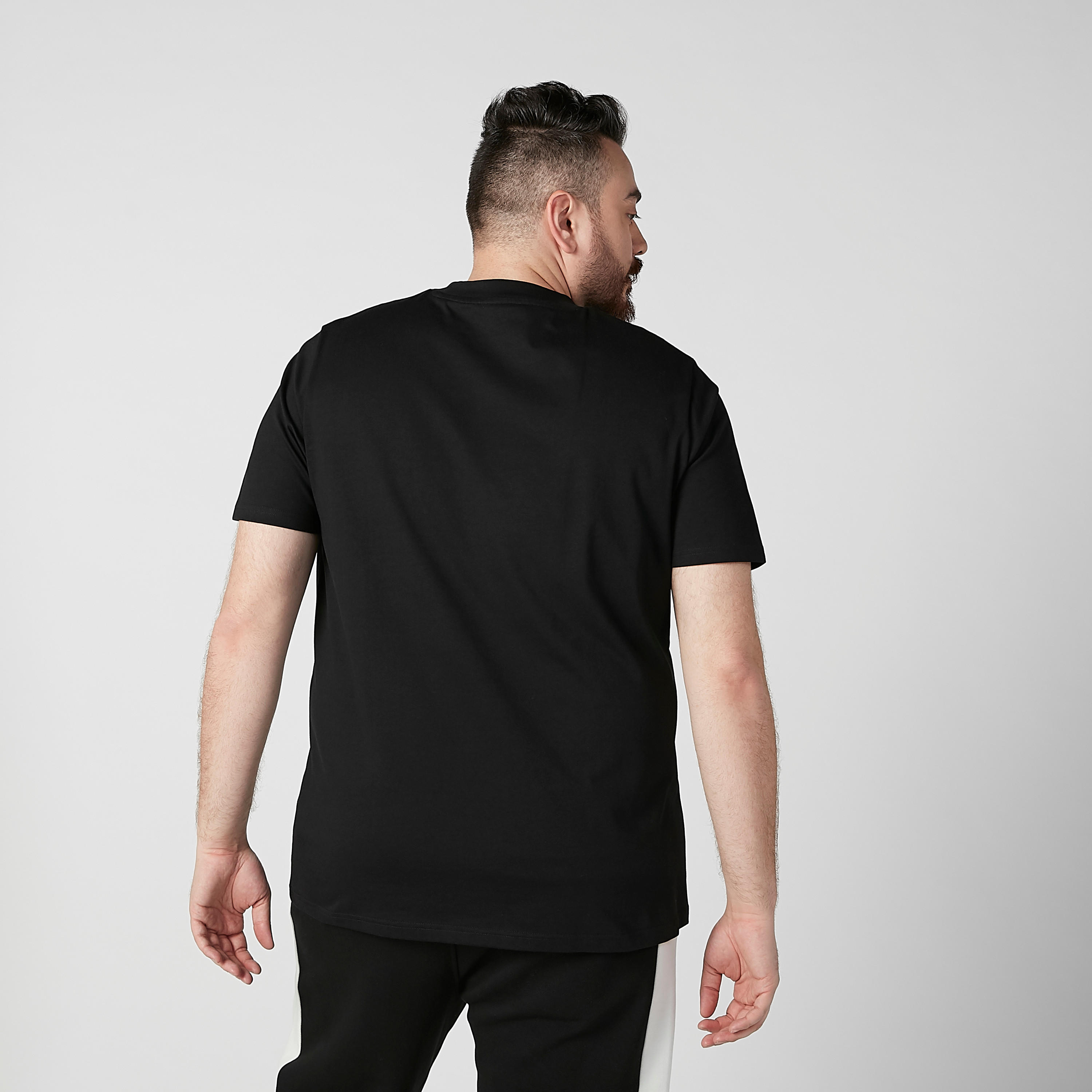 تيشيرت بياقة مستديرة وأكمام قصيرة وطبعات-men-clothing-tshirtsandpolos-tshirts-image-1