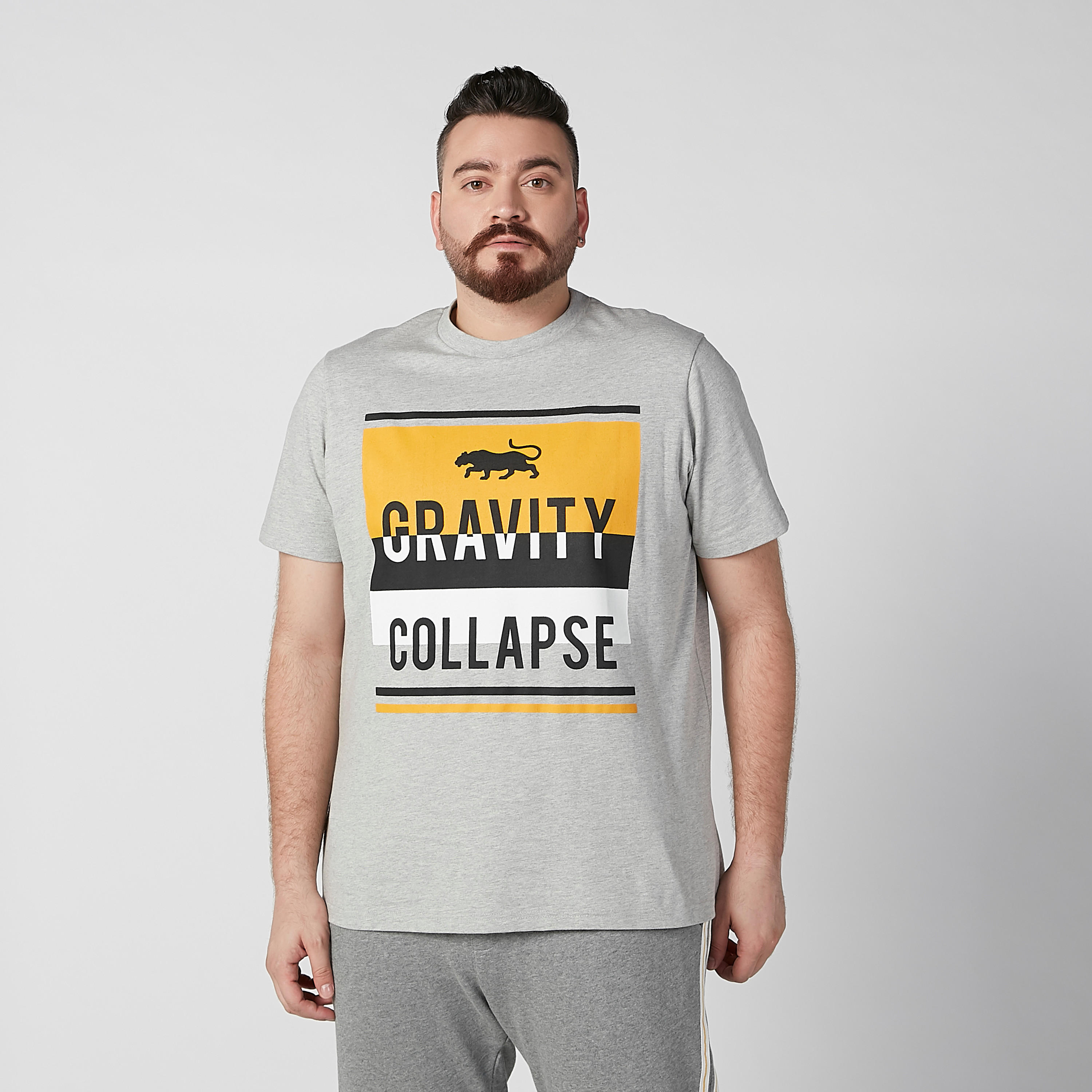 تيشيرت بياقة مستديرة وأكمام قصيرة وطبعات-men-clothing-tshirtsandpolos-tshirts-image-3