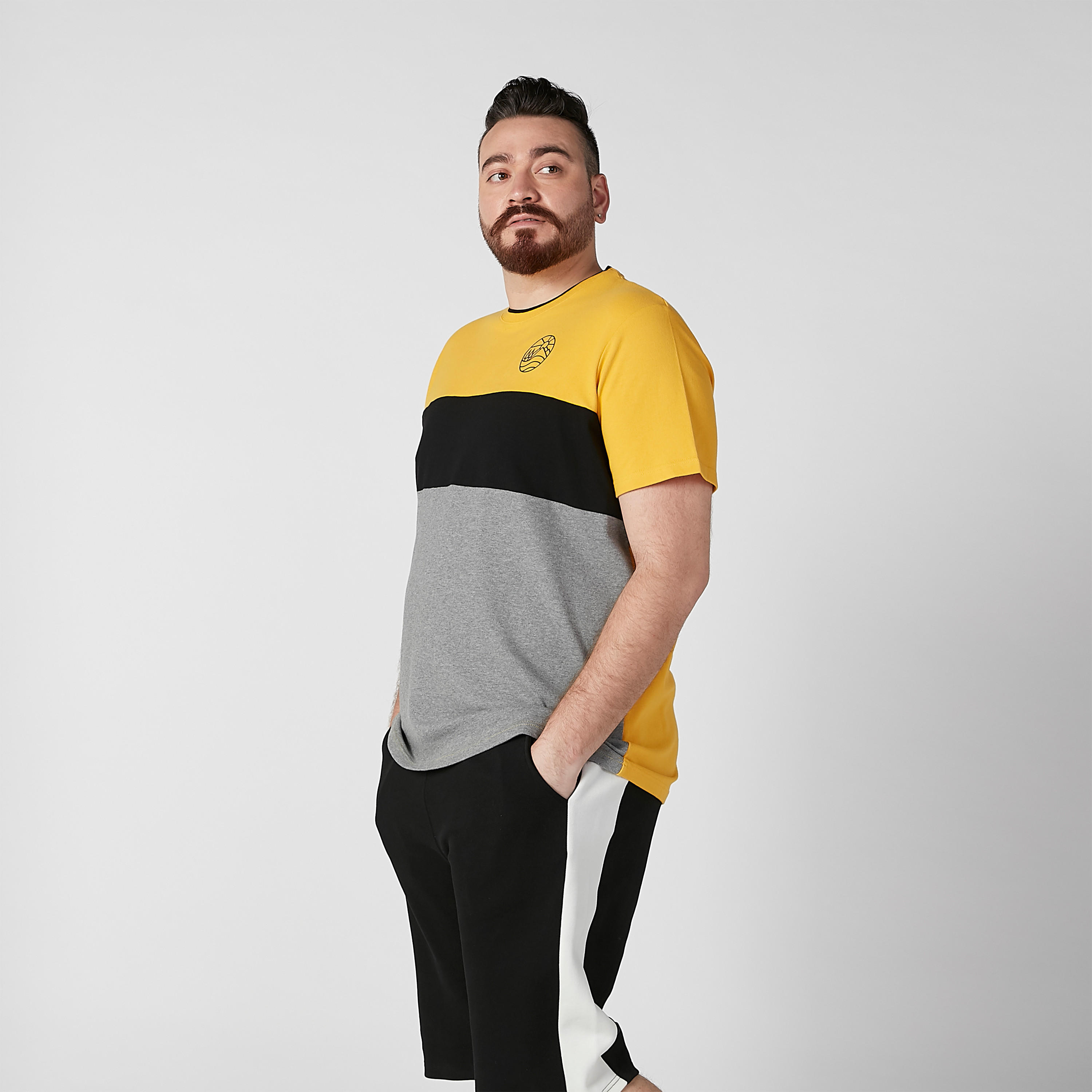 Cut and Sew T-shirt with Round Neck and Short Sleeves-men-clothing-tshirtsandpolos-tshirts-image-3