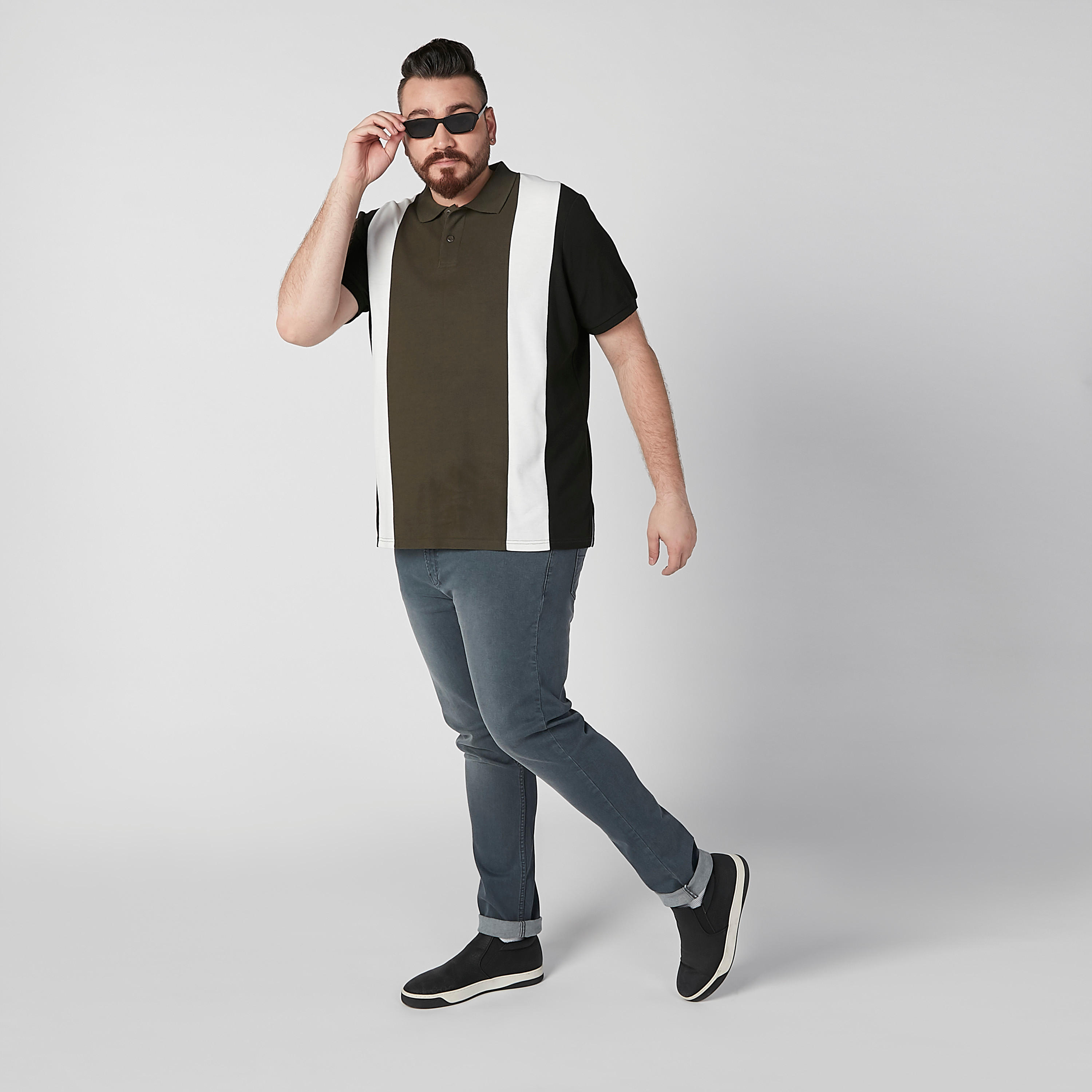 بنطلون جينز سادة بخصر متوسط الارتفاع وجيوب-men-clothing-bottoms-jeans-image-2